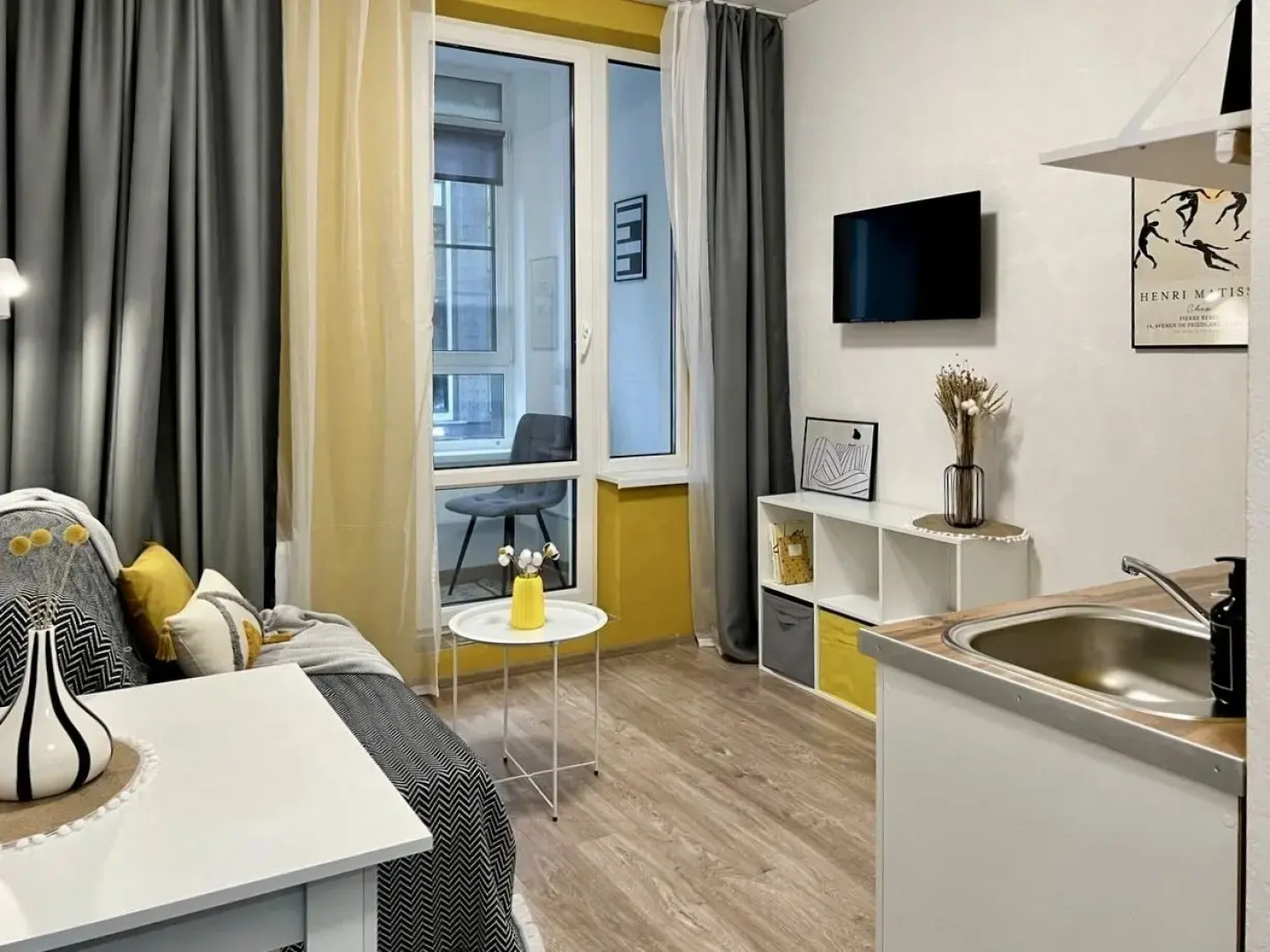 Апартаменты Happy People на Улице Генерала Дьяконова 3