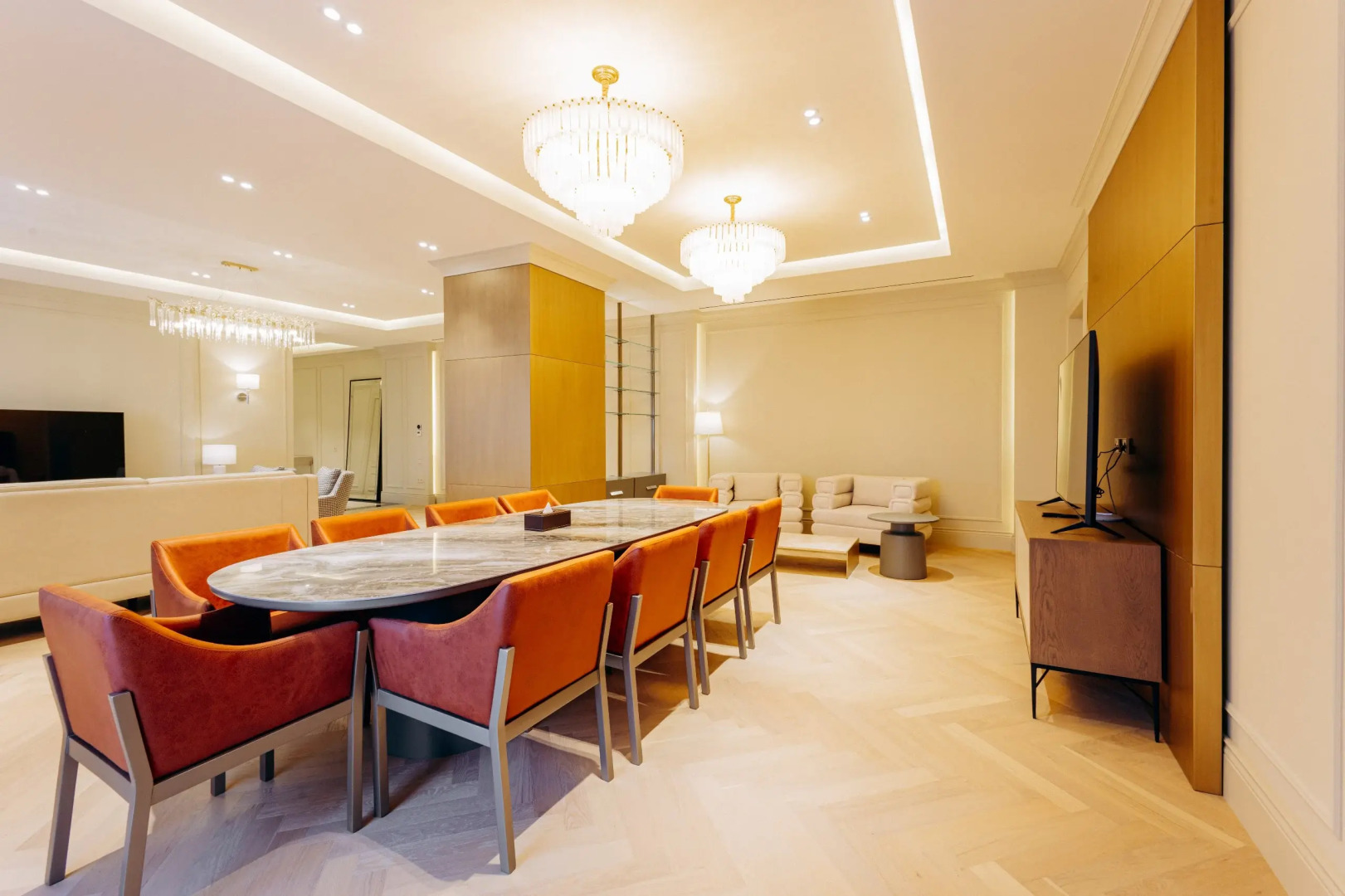 Апарт-отель Four Seasons