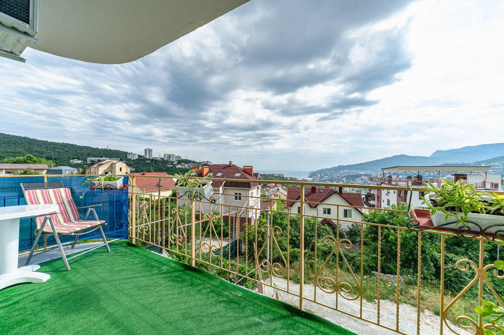 Гостевой дом Над Ялтой