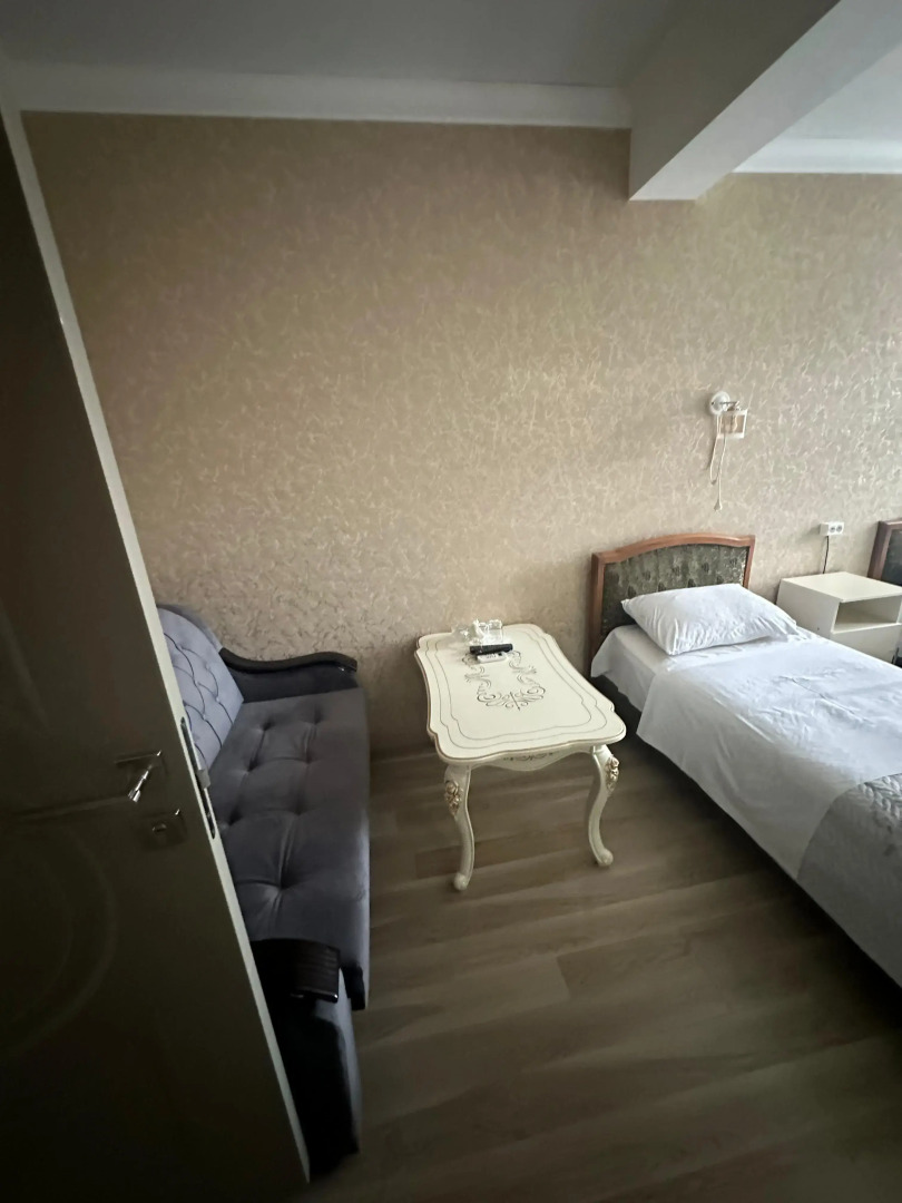 Отель Изумруд