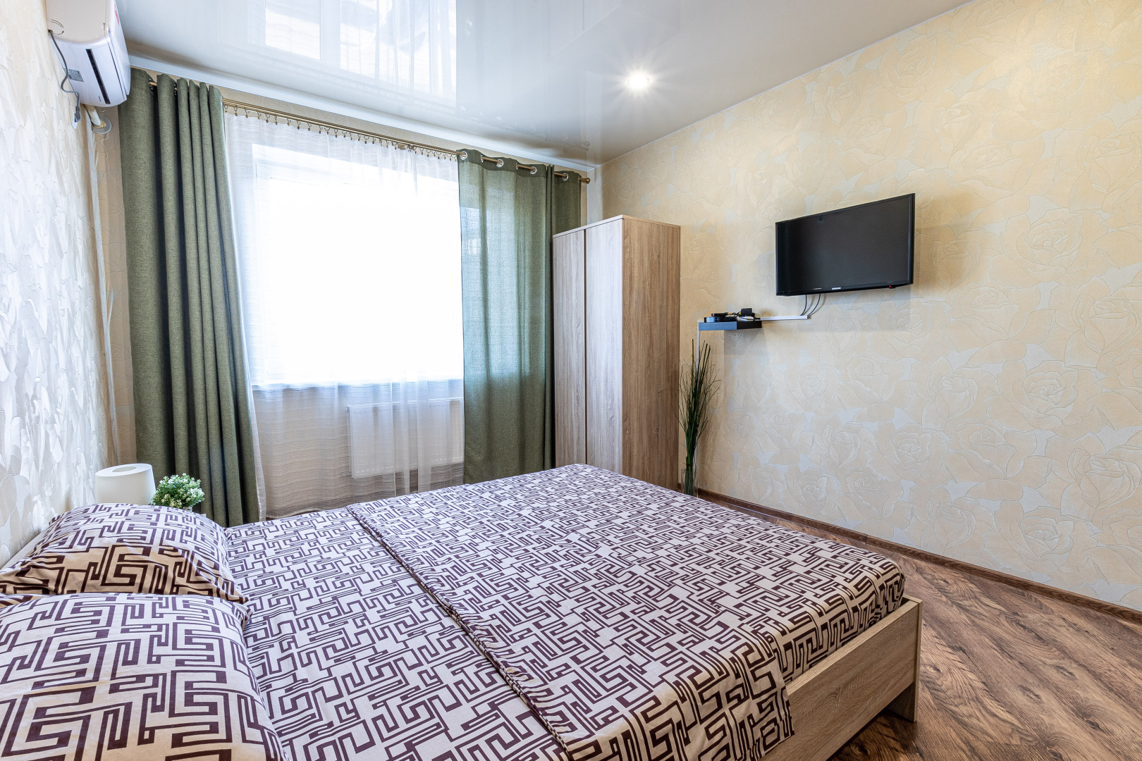 Квартира в топовой локации с видом Апарт-Отелика у парка Галицкого