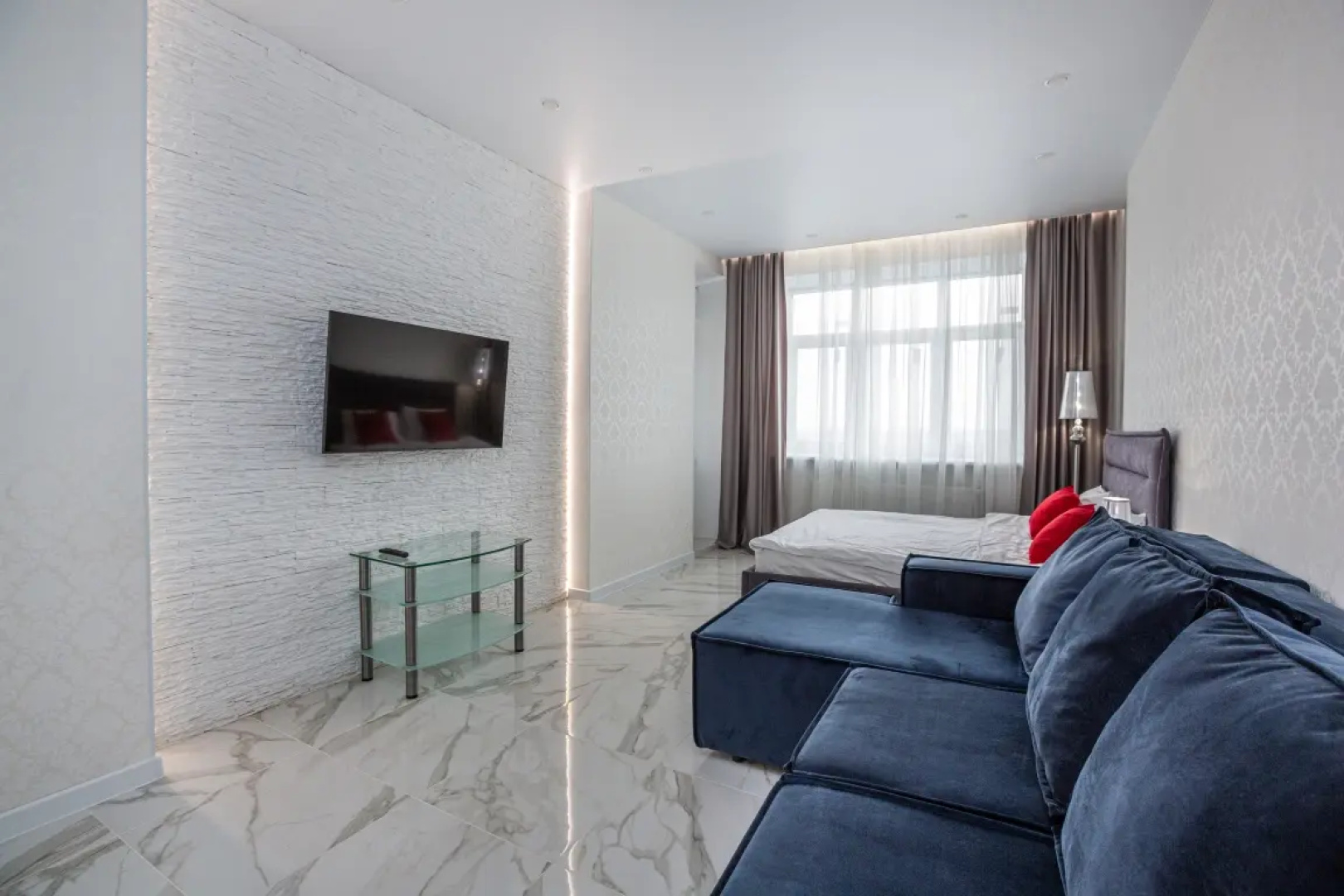 АПАРТАМЕНТЫ REHOME24 на 21 этаже