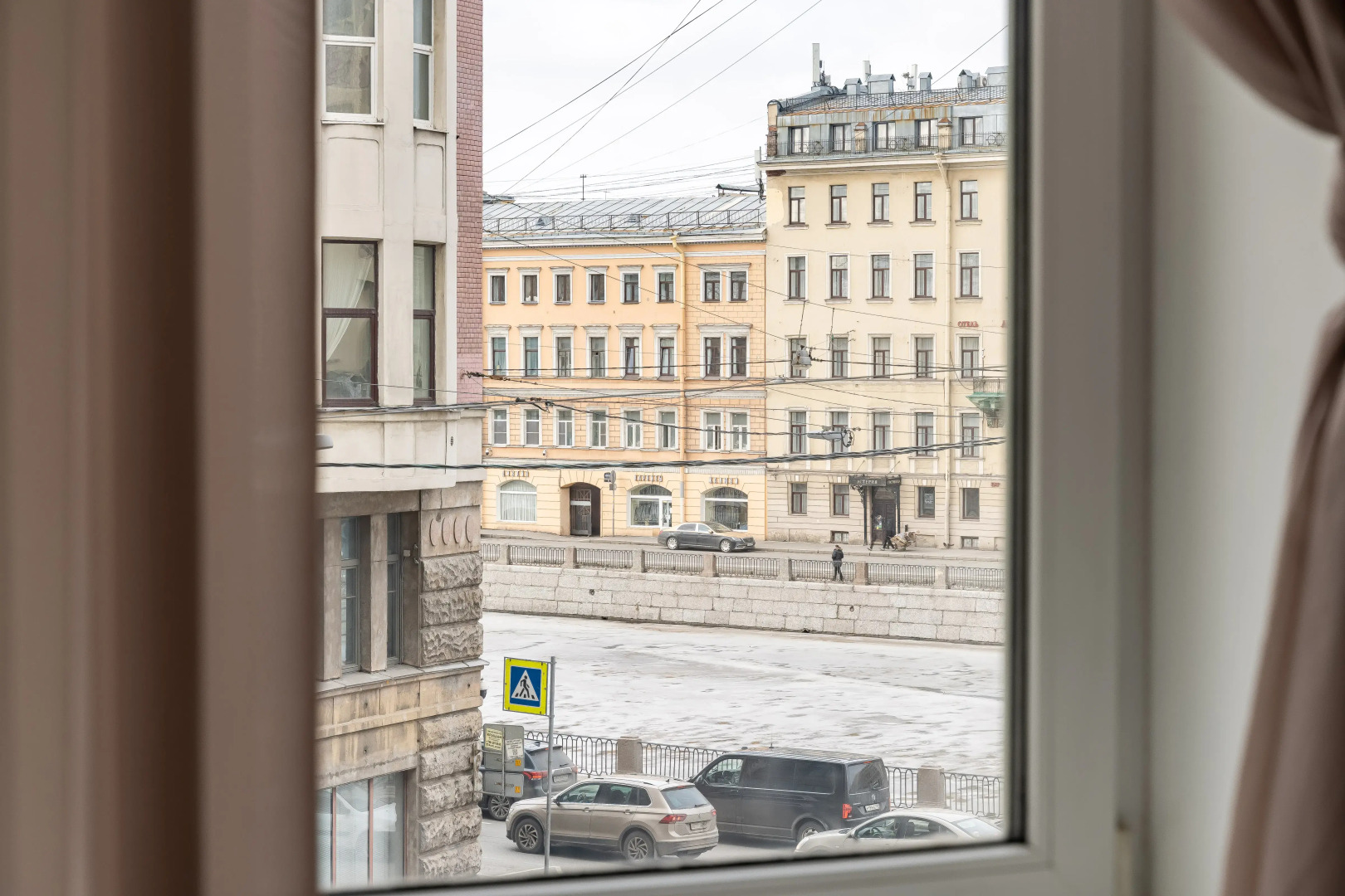 Апартаменты Sergeew Apartments двухкомнатный Люкс с видом на набережную Фонтанки