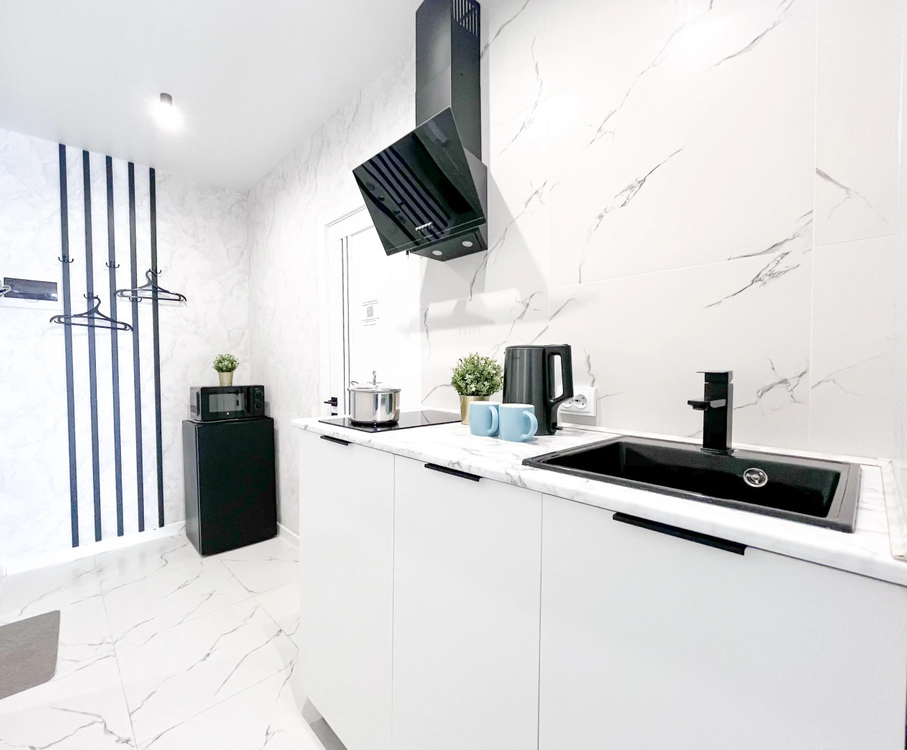 Апартаменты Новая Светлая Студия с  с Панорамными Окнами №252