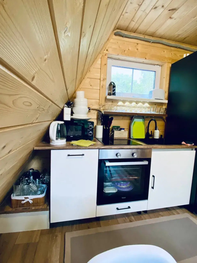 Шале с баней на берегу озера