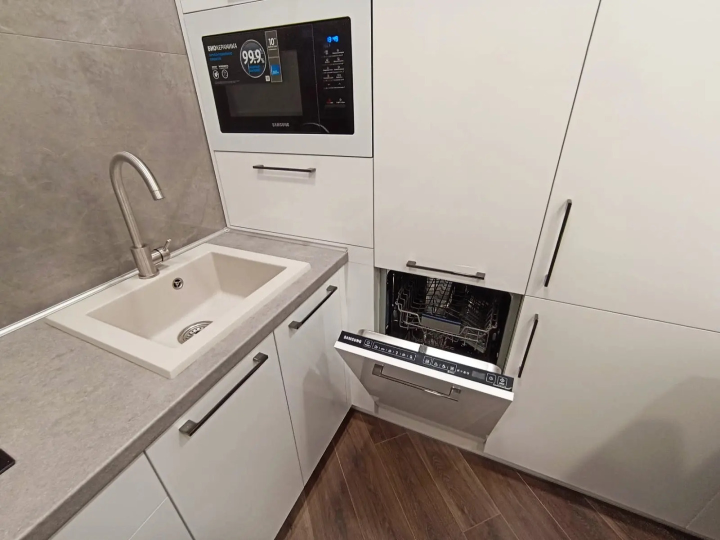 Апартаменты на площади Василевского