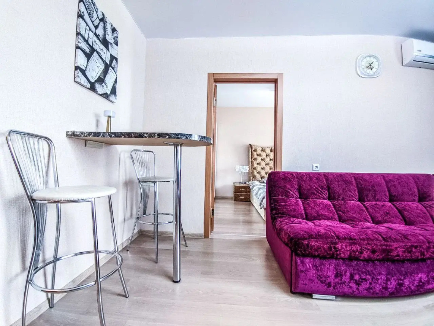 Квартира однокомнатная с видом на реку и парк