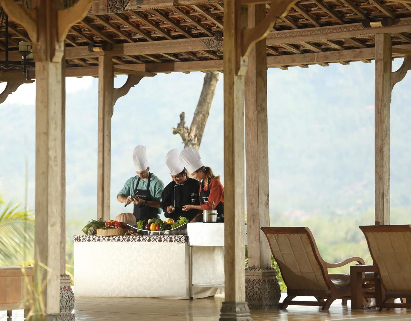 Отель Plataran Borobudur Resort and Spa