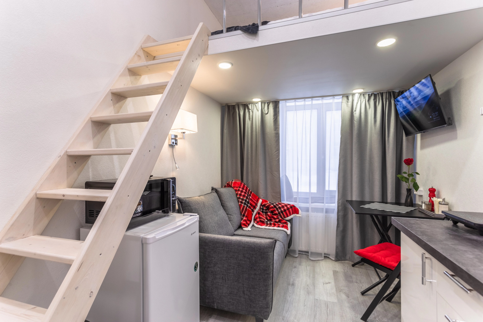 Апартаменты Quartet на Дегтярном 2