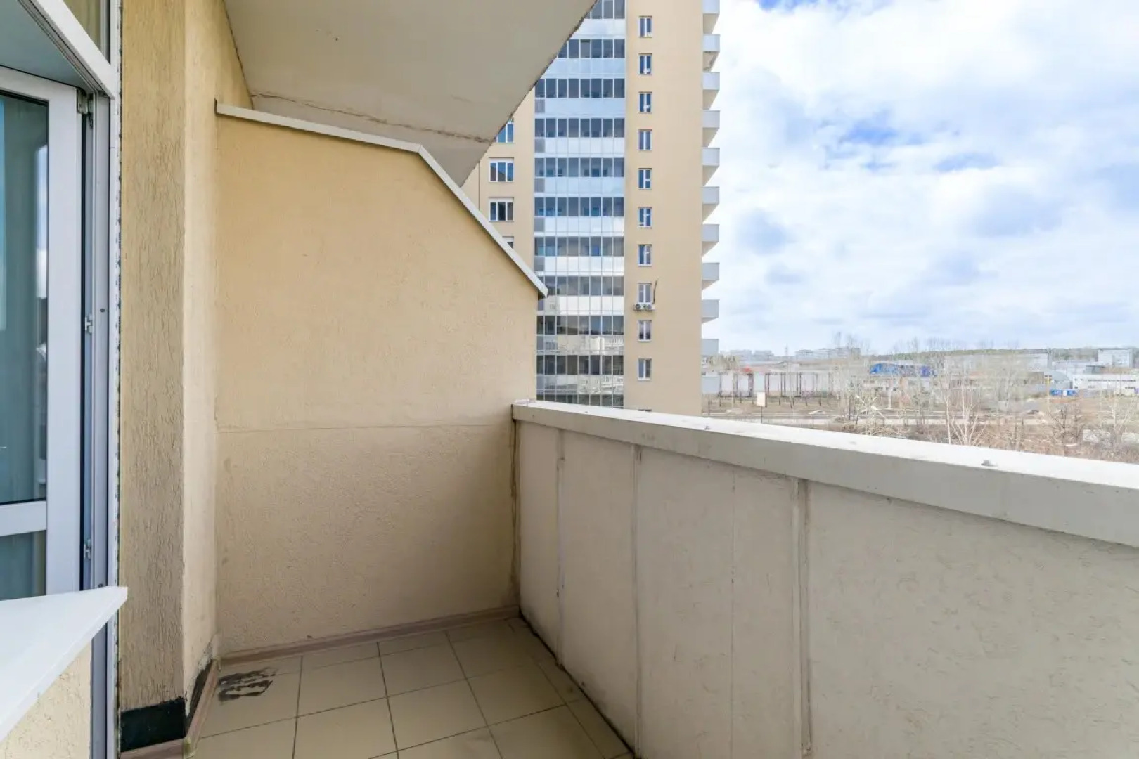 Апартаменты Глобус на Крестинского 35 (5)