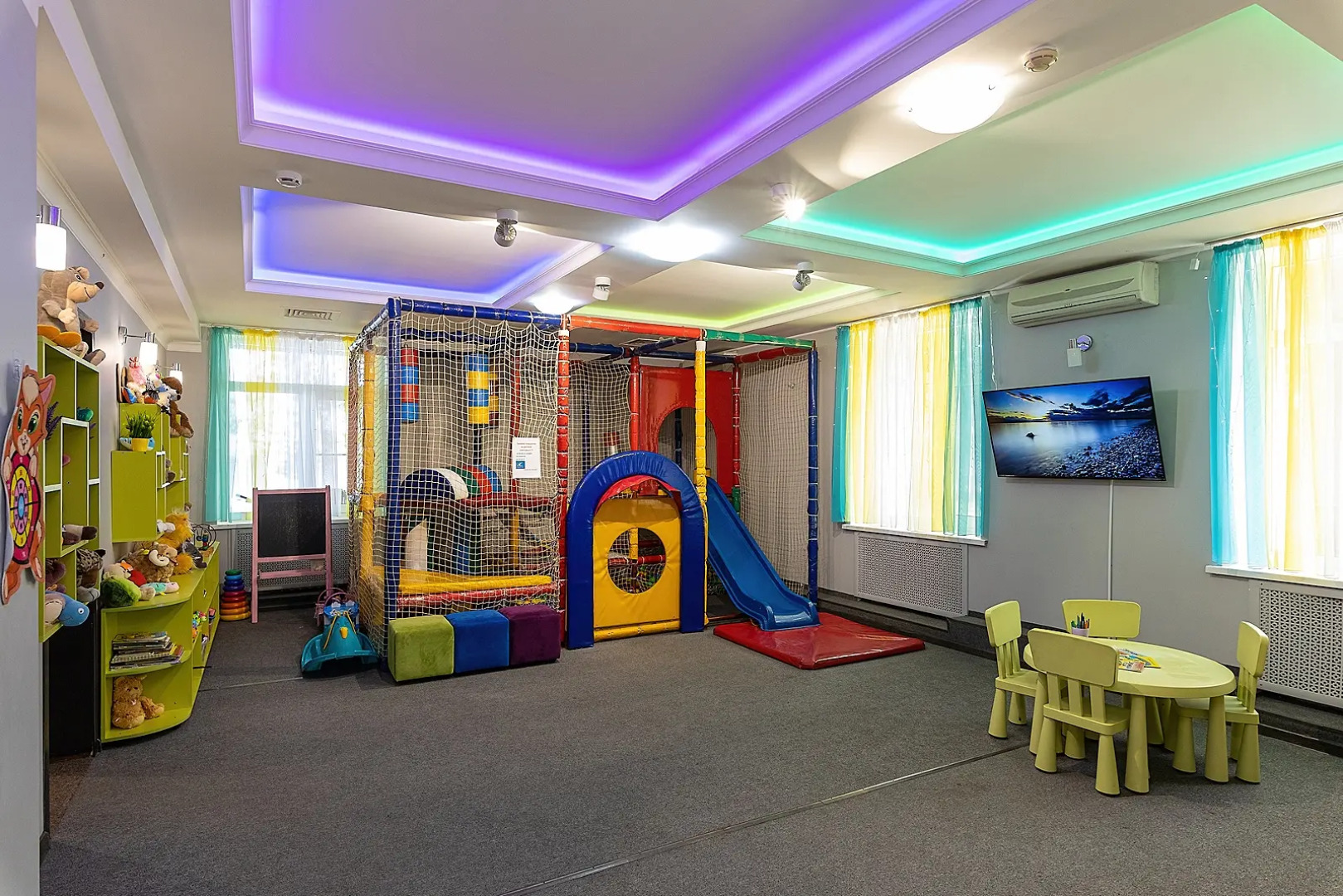 Отель Акватория