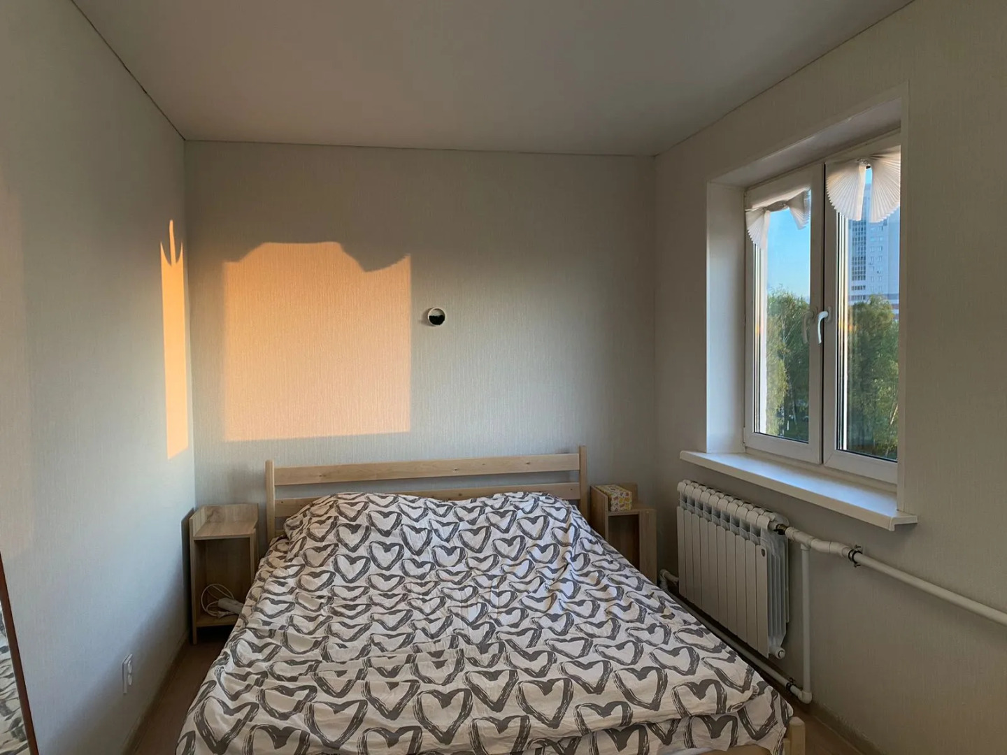 Квартира Даурская, Город на Ладони