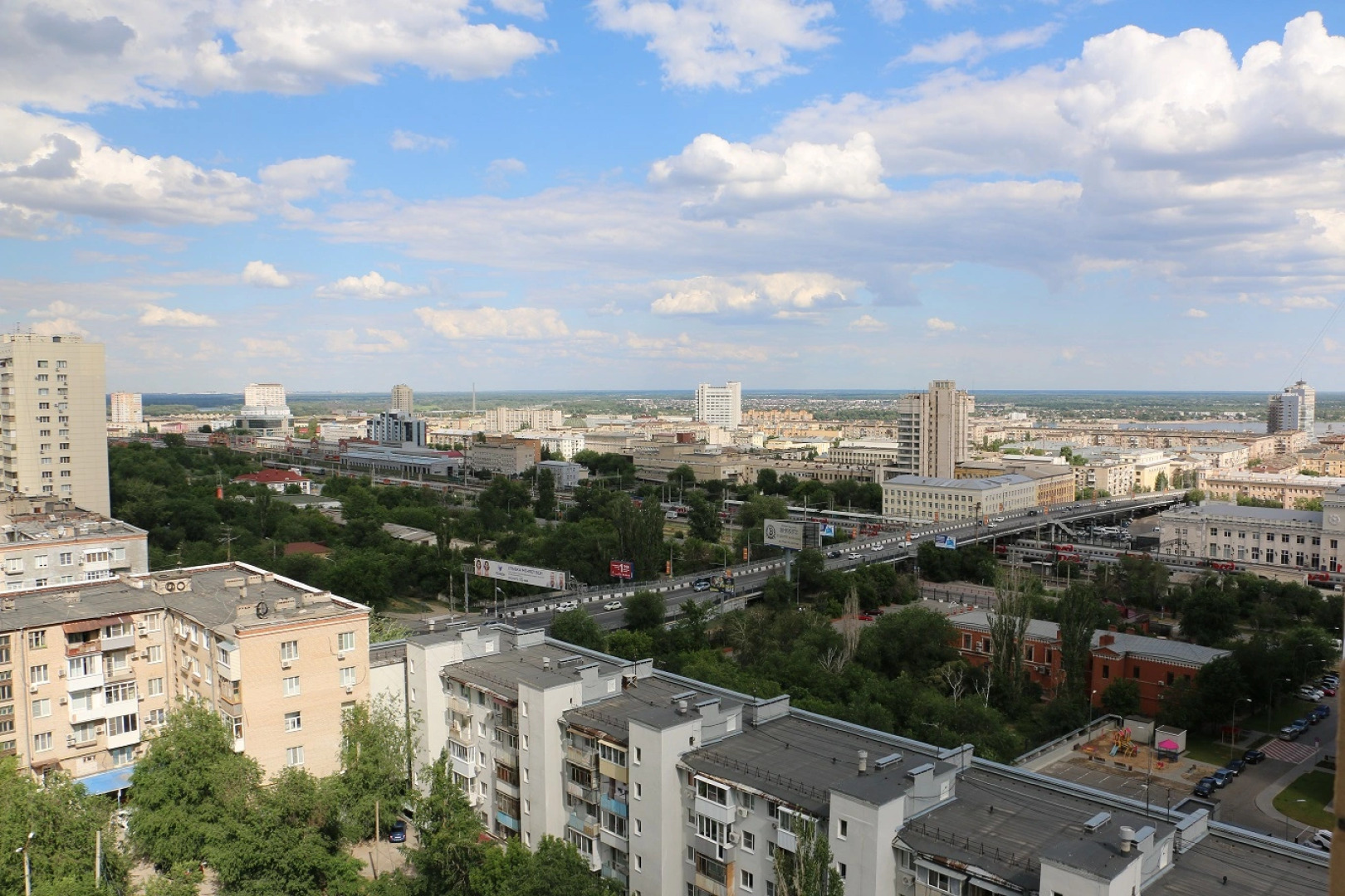 Апартаменты Квартира в центре с видом на город
