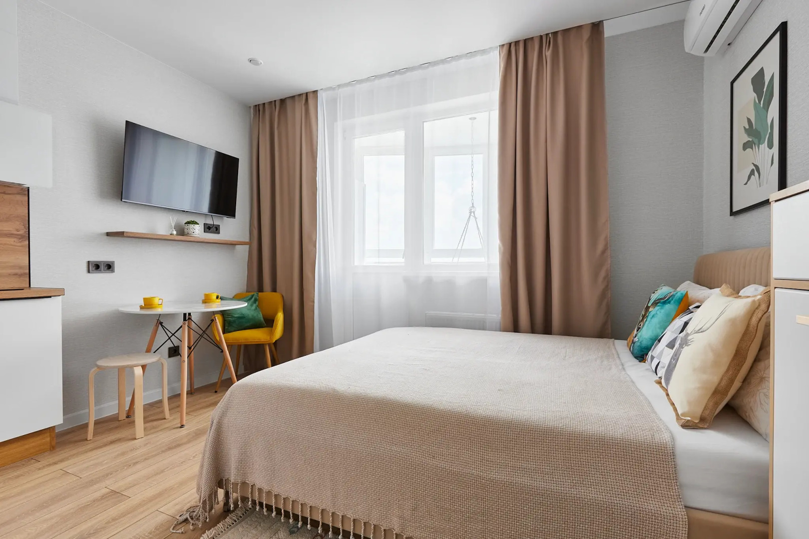 Квартира 2 Ночи на Константина Гондаря 105 (3)