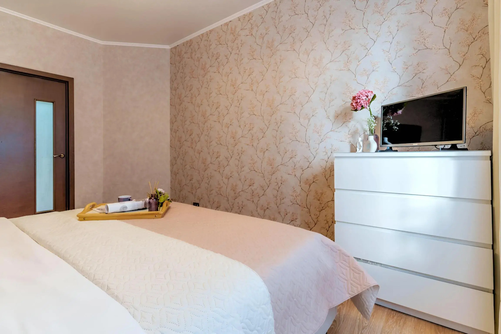 Квартира двухкомнатная Апарт Отелика в Шаговой Доступности от Парка Галицкого