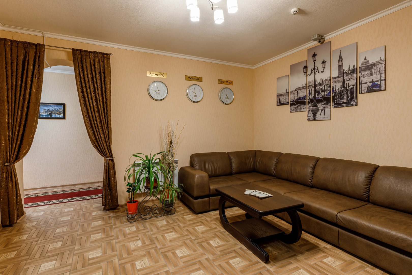 Отель Семь Огней