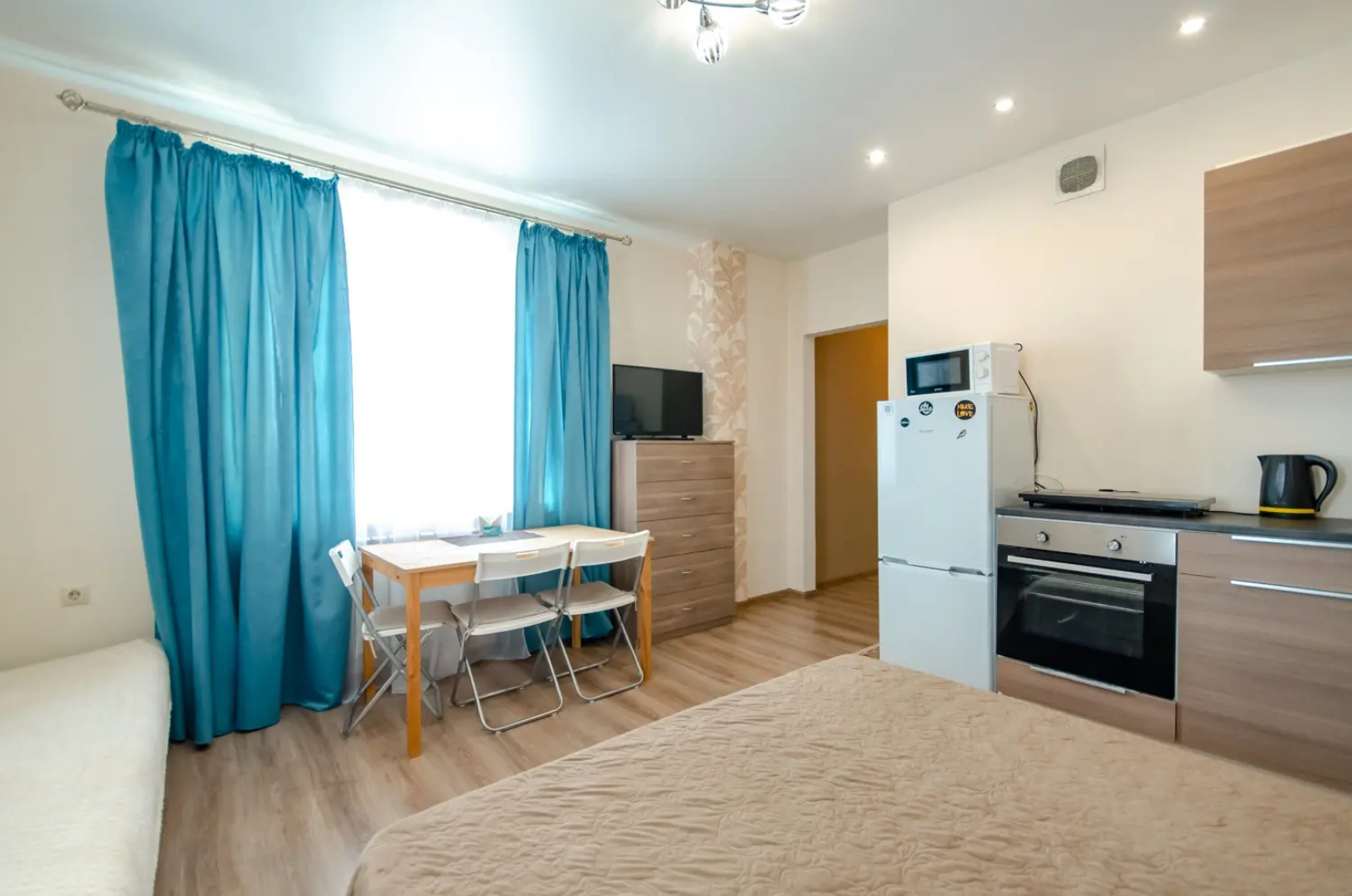 Апартаменты Фрунзе 49/2 этаж 13