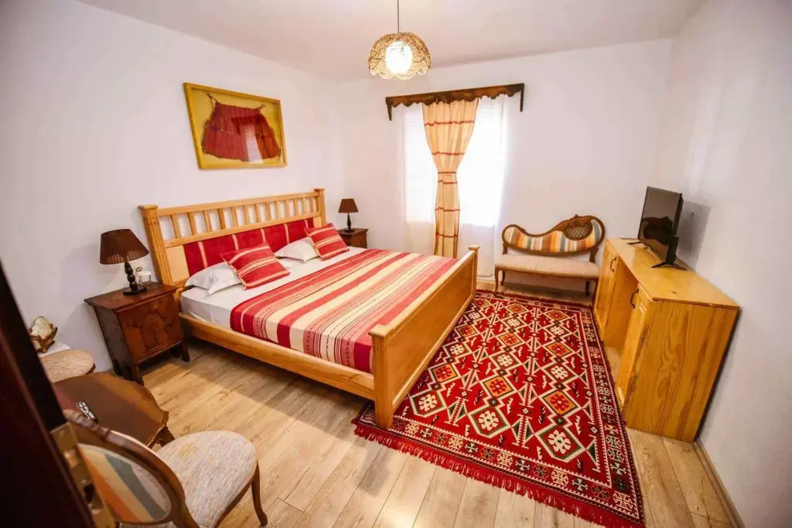 Отель Tradita Geg & Tosk