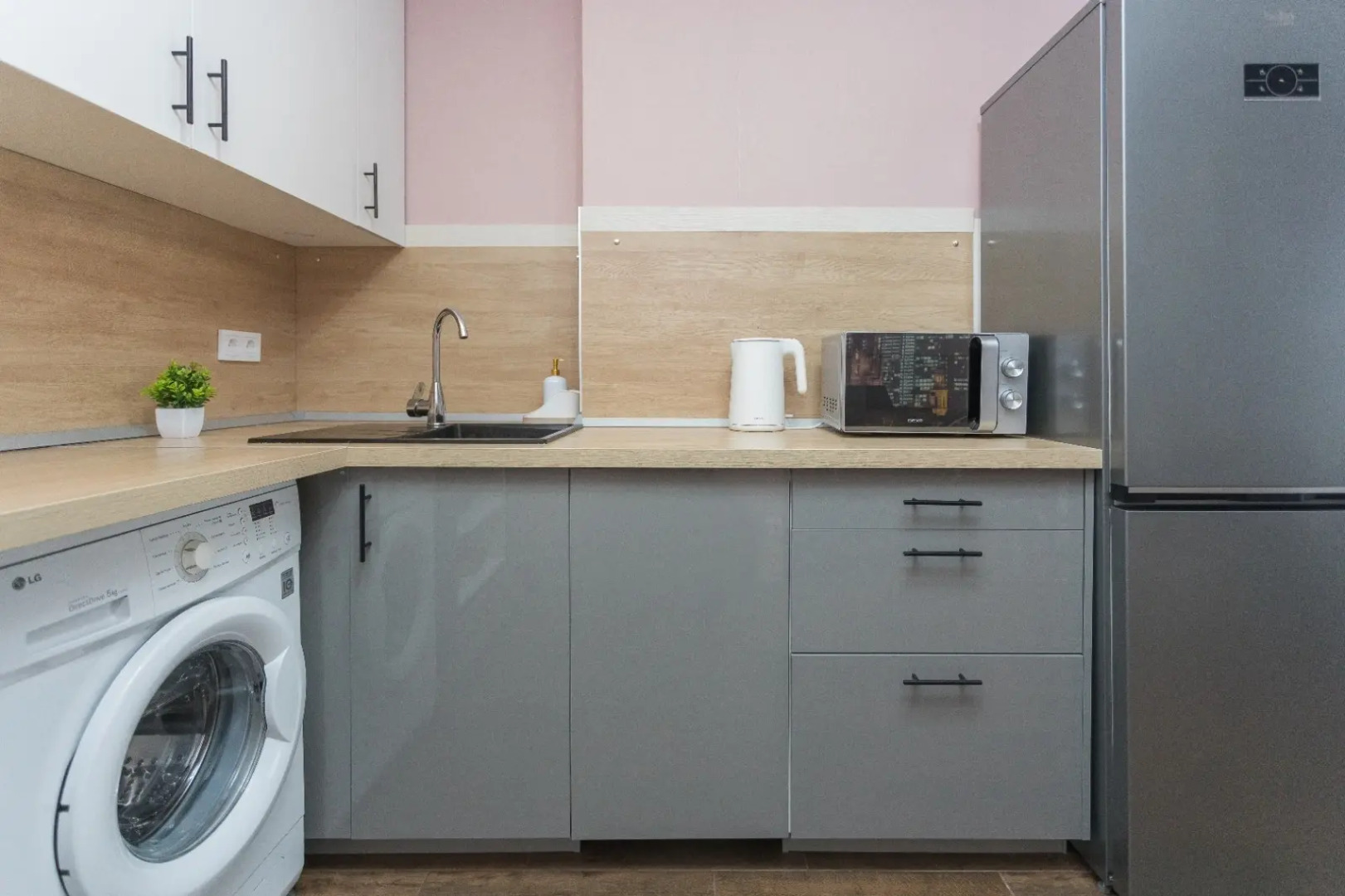 Апартаменты "DaRent Karelia" на Энтузиастов 15