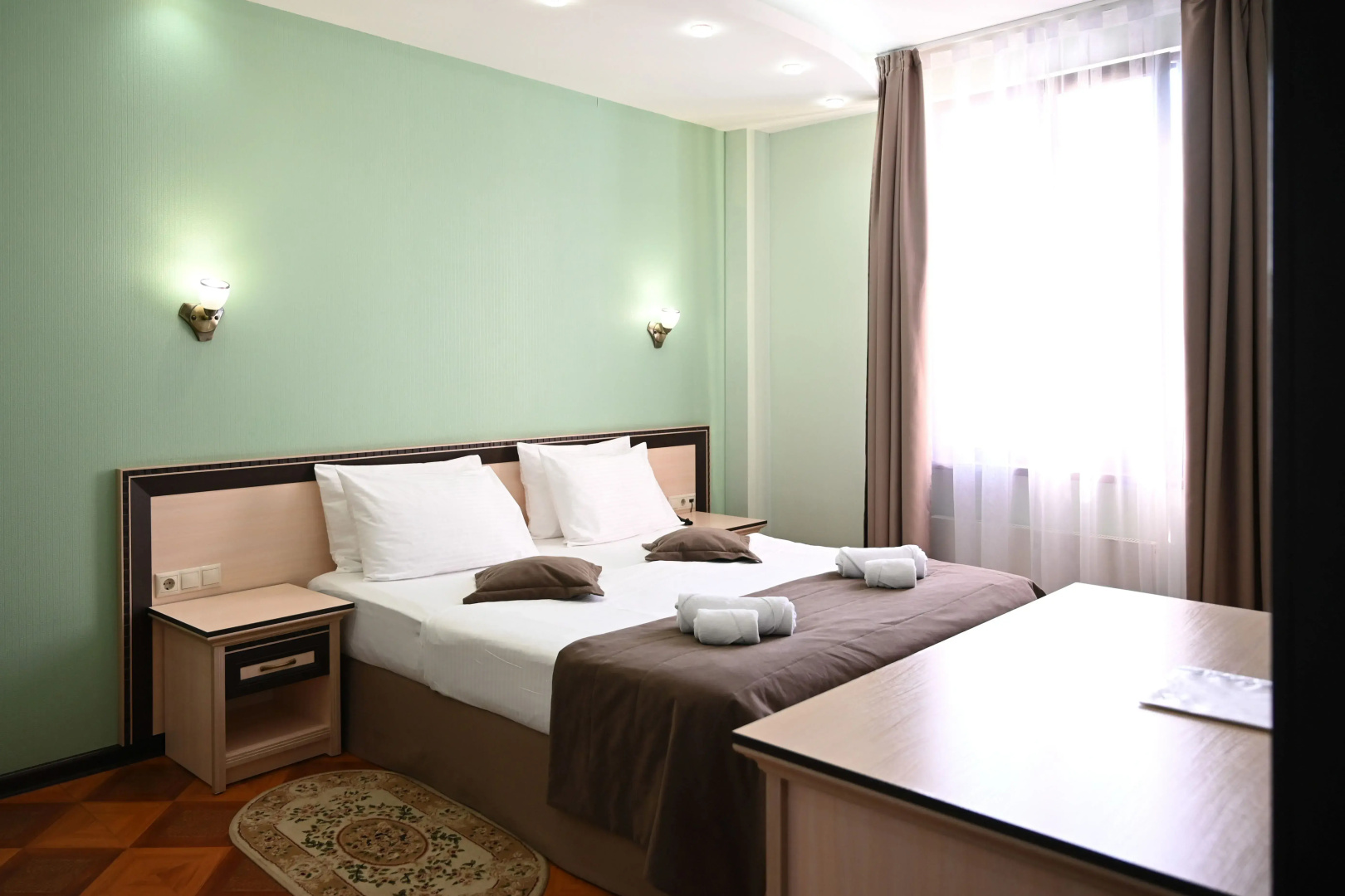 Отель Shine House