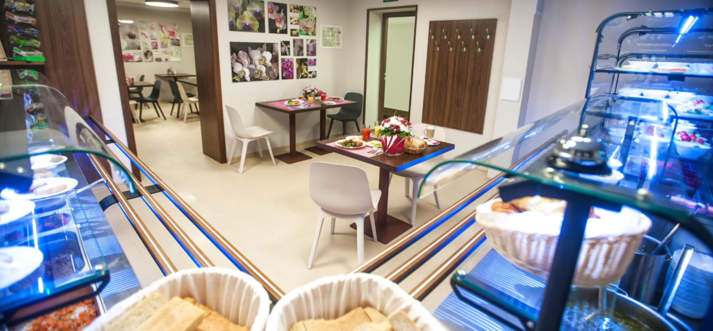 Отель Милот