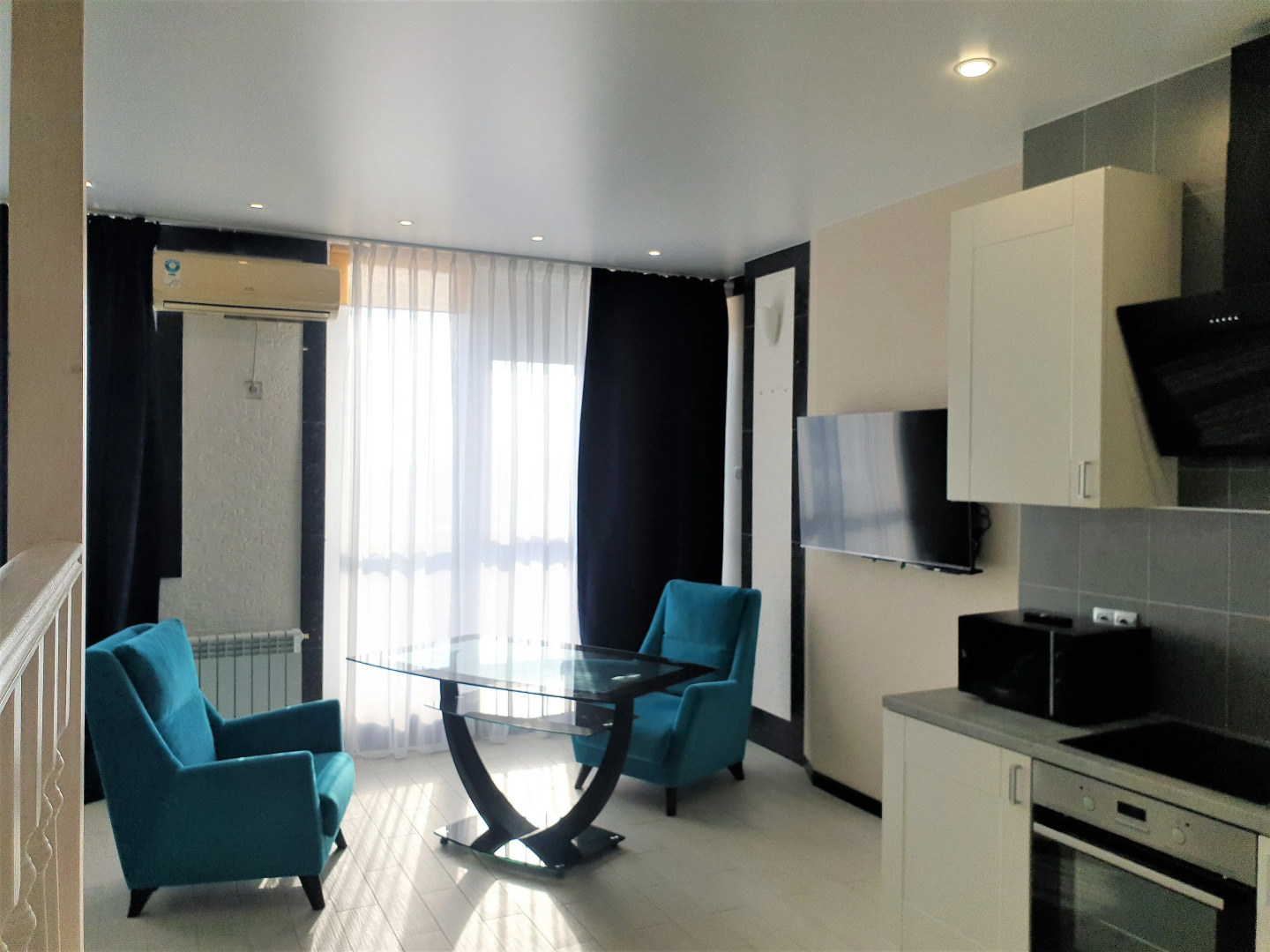 МЕГАПОЛИС ул. Сакко и Ванцетти, 78-А-146