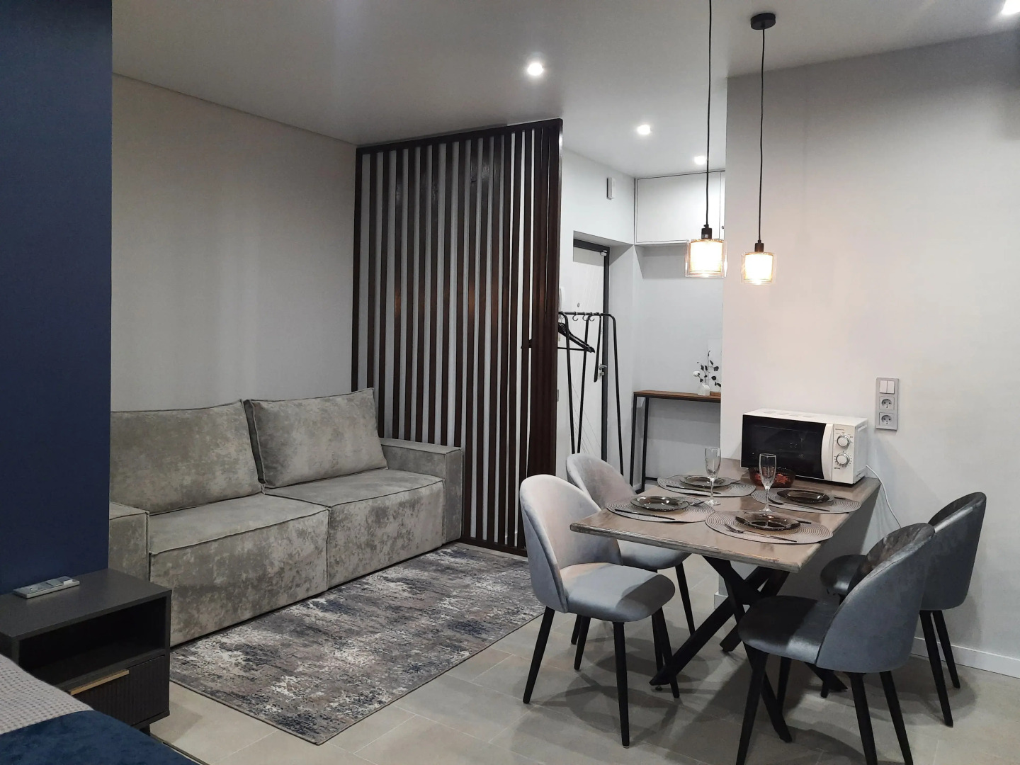 Квартира с Дизайнерским Ремонтом в Новом Доме