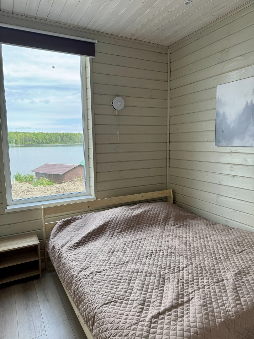 Частный дом у озера Онежская Горка