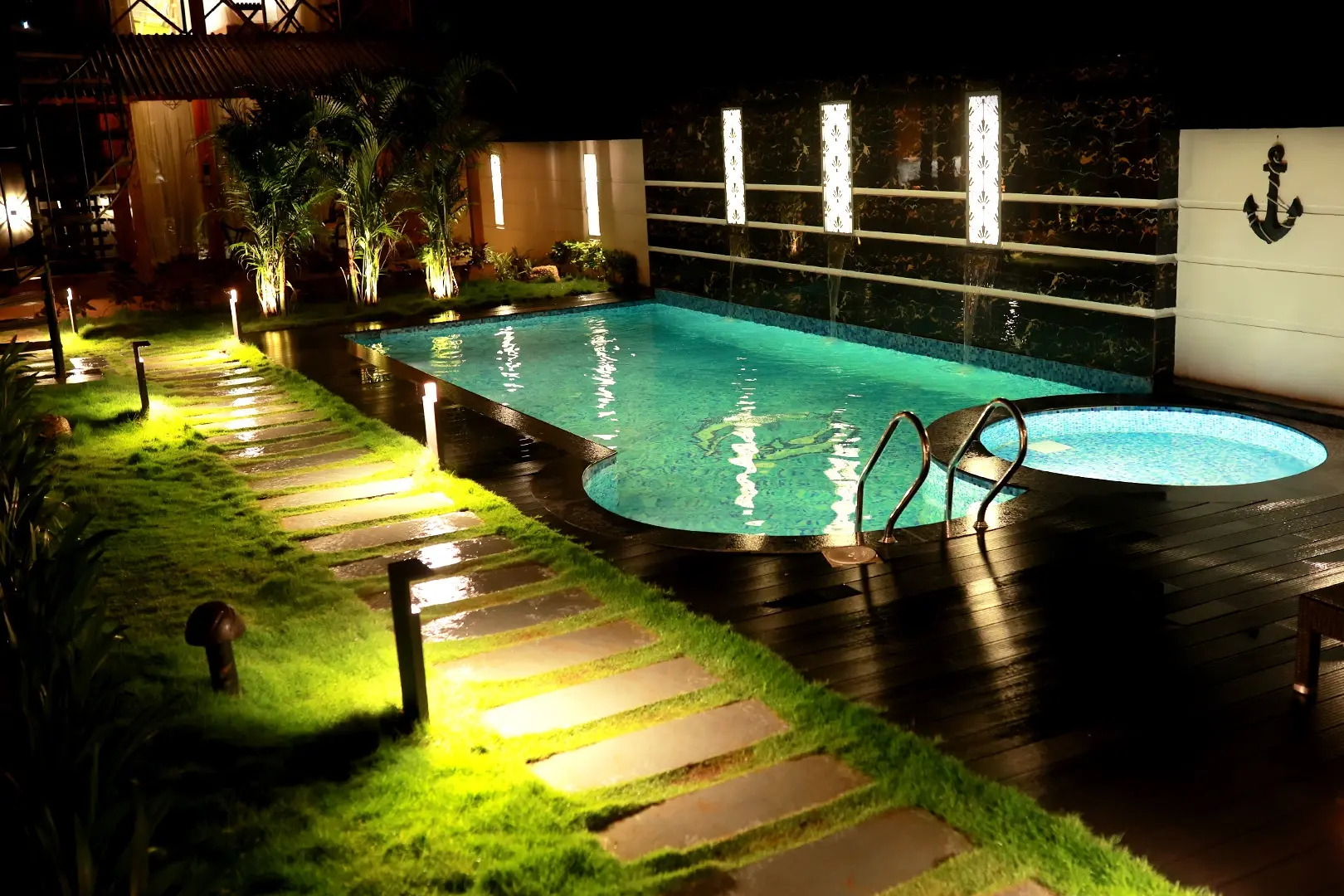 Resort Wooden ECR Sea Resort