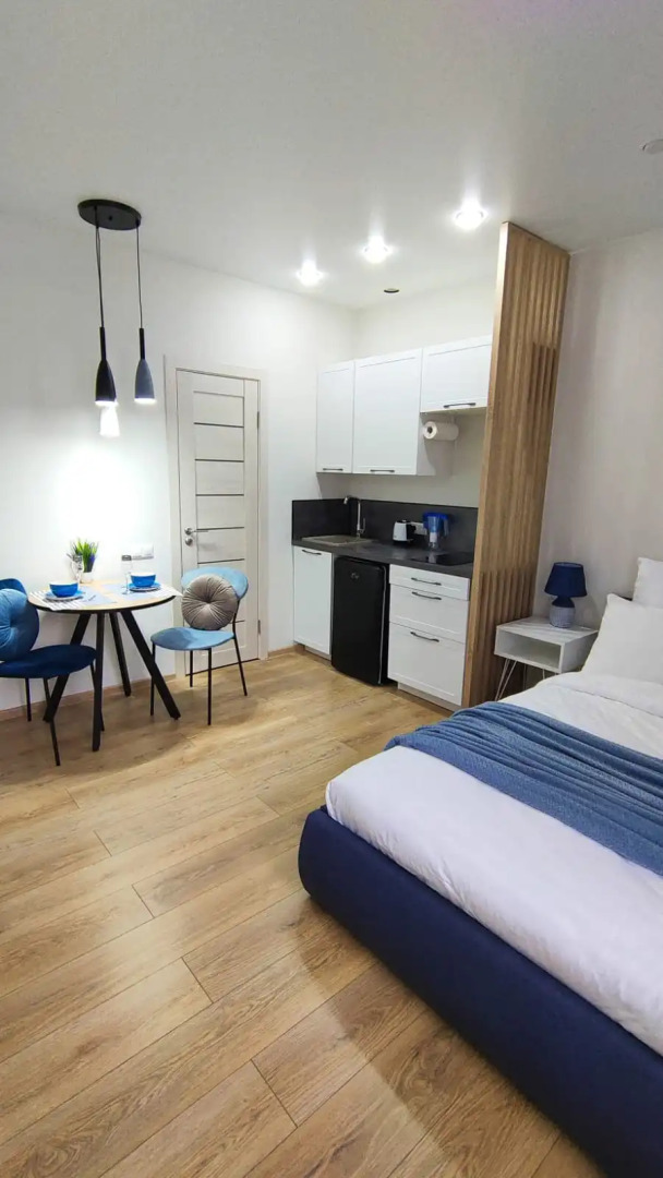 Квартира Королевский синий