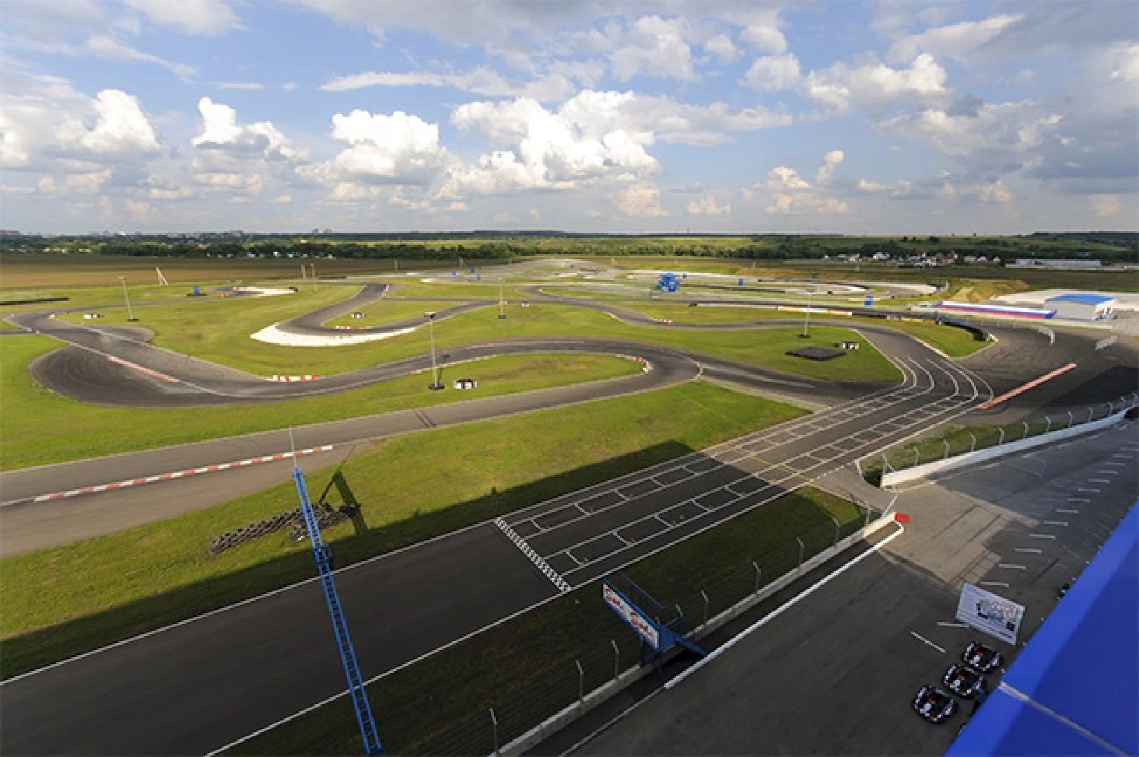 Отель Атрон