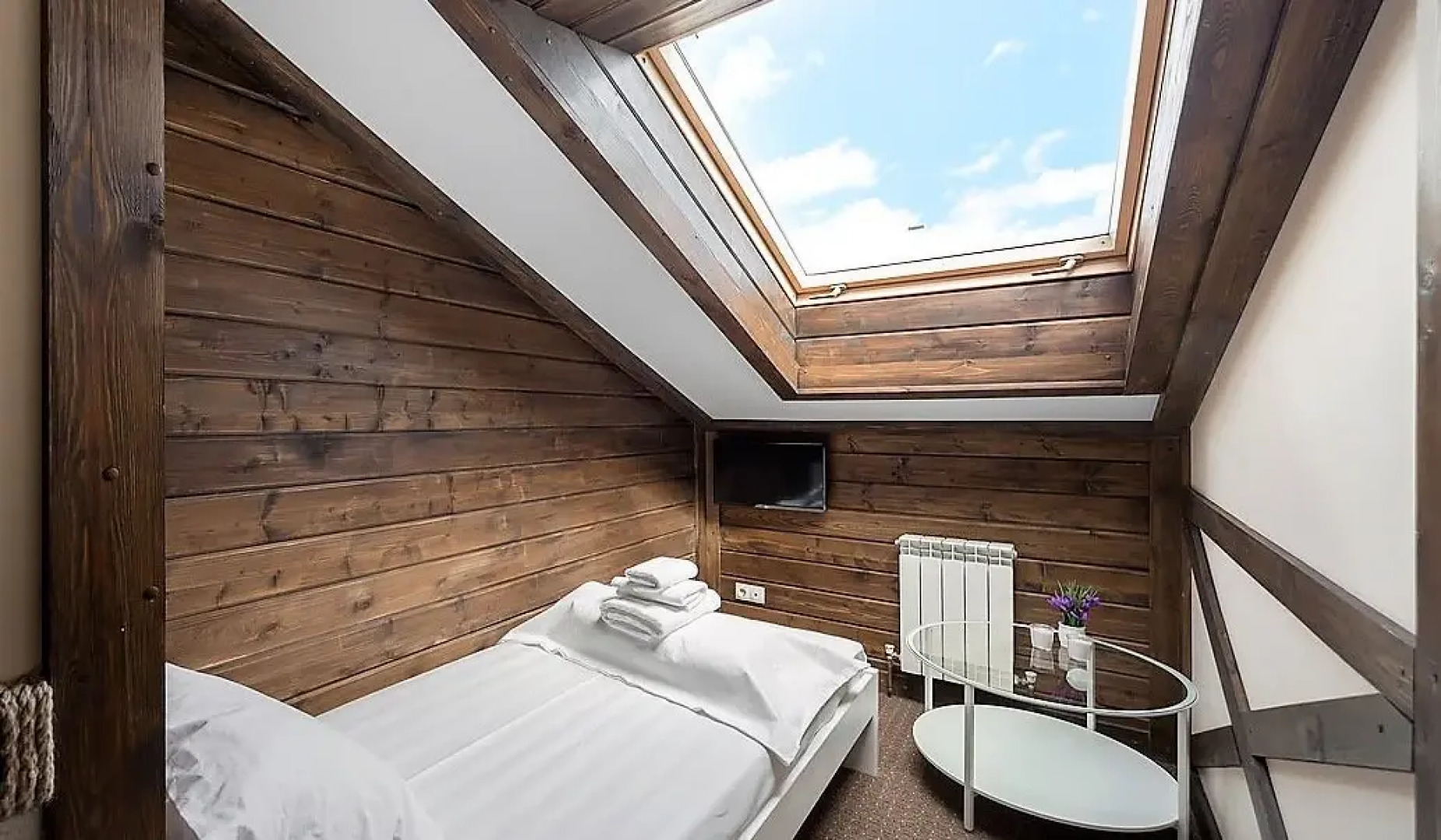 Гостиница Амстердам на Тази-Гиззата