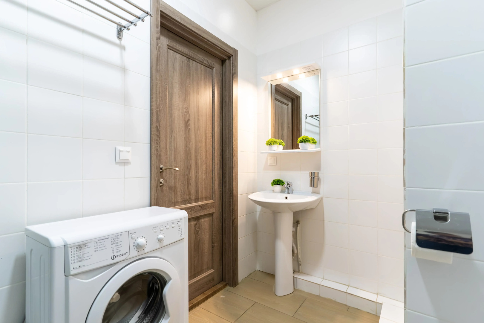 11 Апартаменты RADIUS Малышева 42А (20)