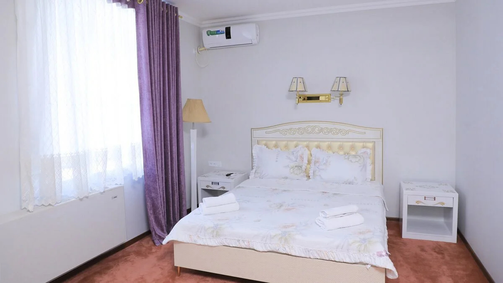 Отель Maqom Plaza