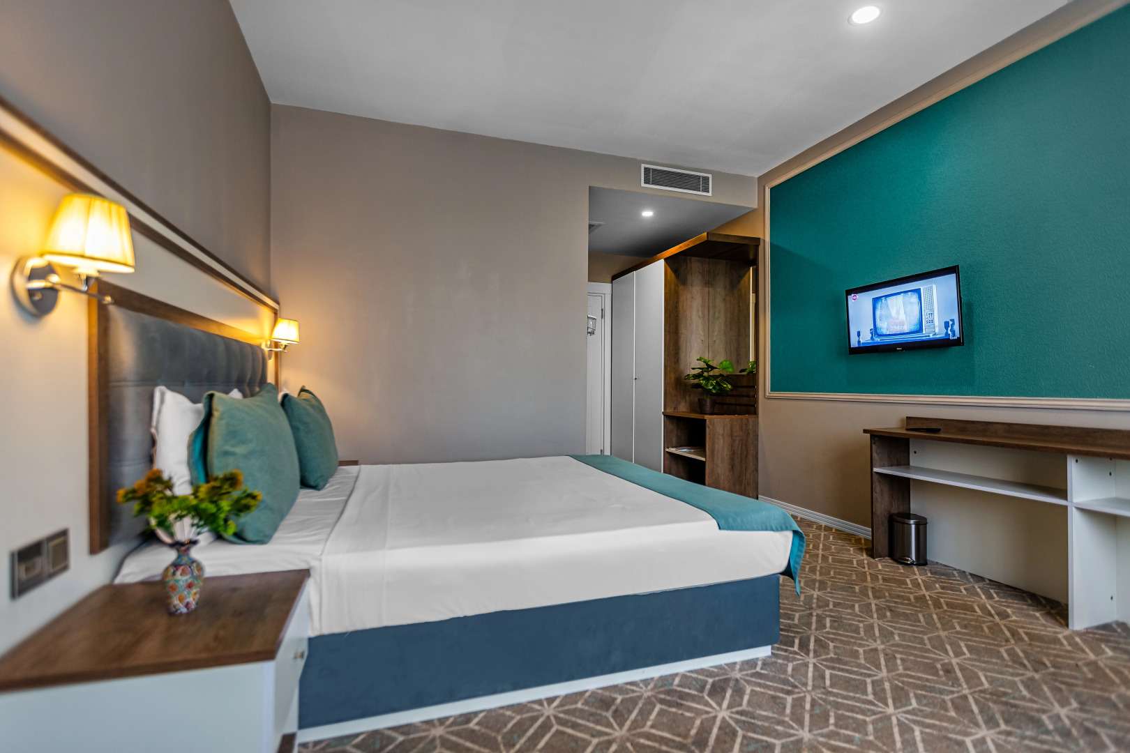 Отель Alba Hotel&Spa