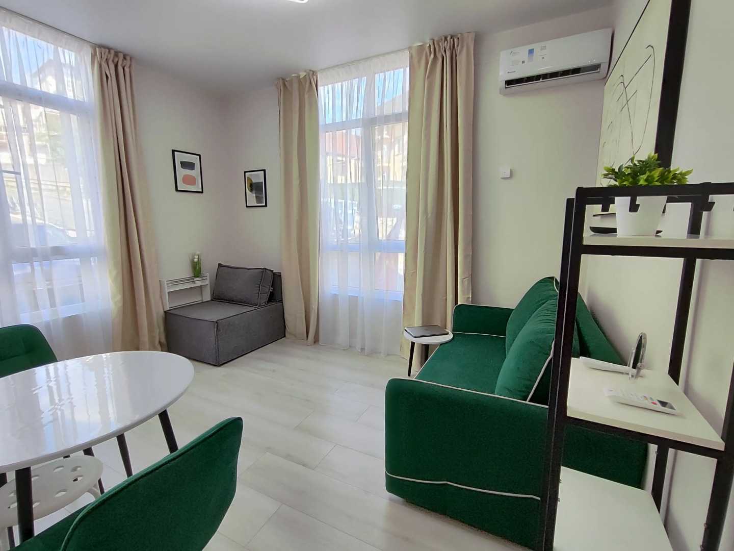 Апартаменты Студия от сети Gorod Si в Центральном районе