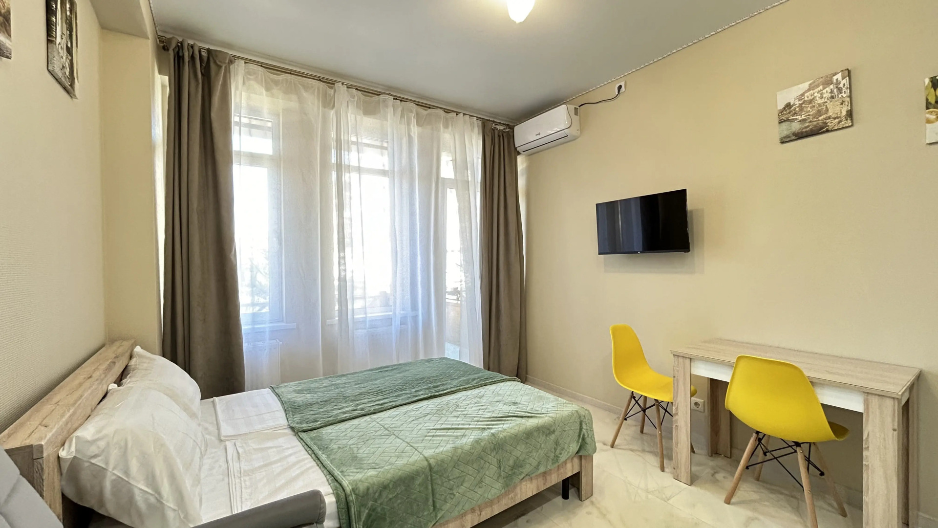 Квартира с террасой у моря