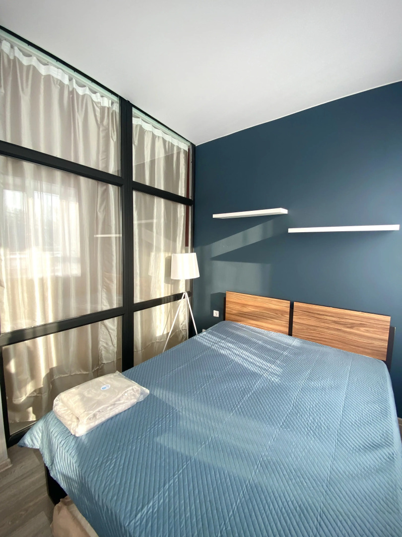 Квартира Стильная студия в центре с круглой ванной