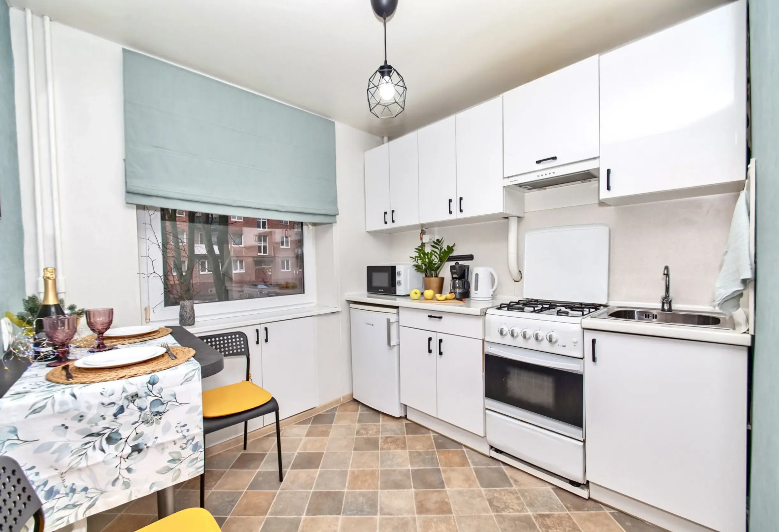 Апартаменты ApartMari В центре у озера