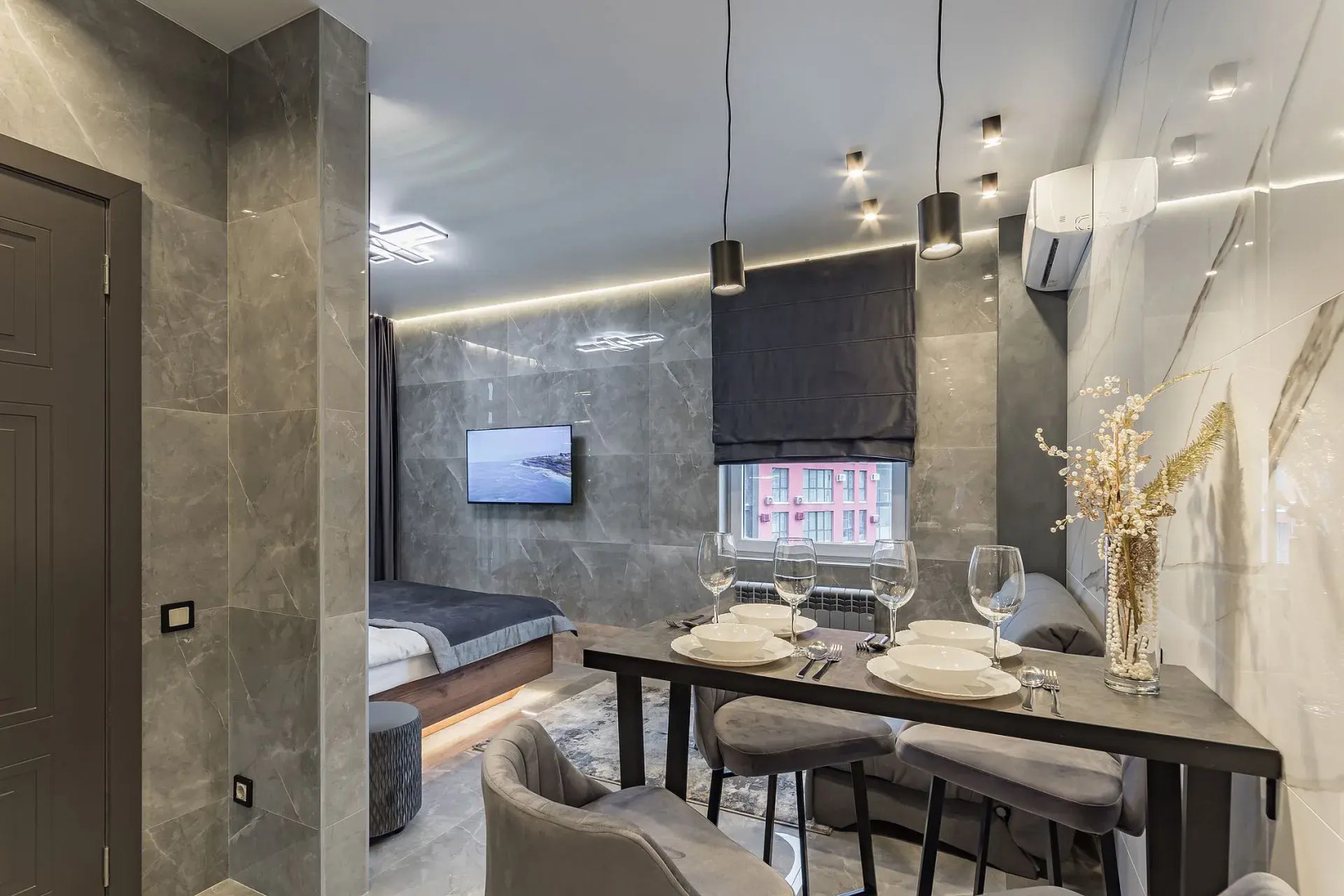 Квартира Современная Студия в Центре Города