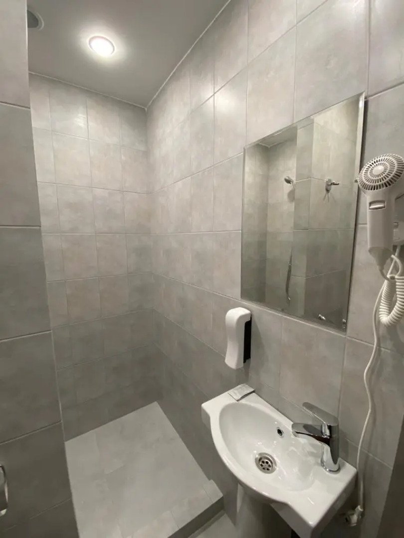 Отель Элитон