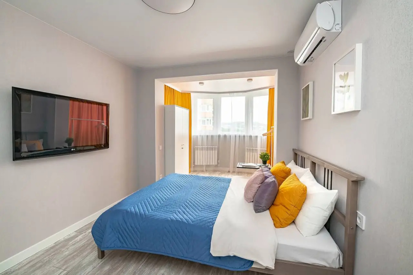 Квартира Новая Стильная Студия на Кольце Второй Речке во Владивостоке