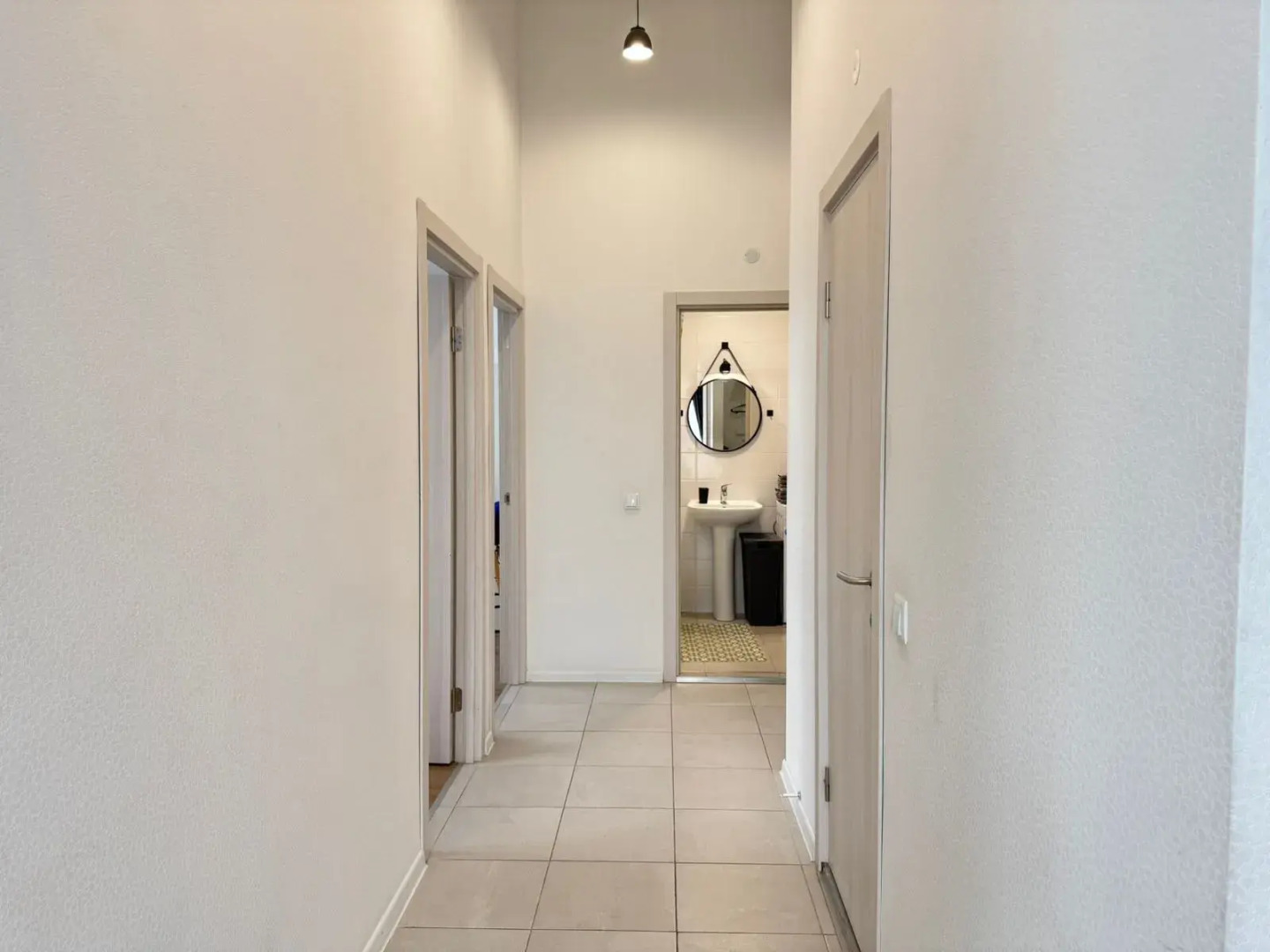 Квартира Двухкомнатная просторная и уютная ArtApart