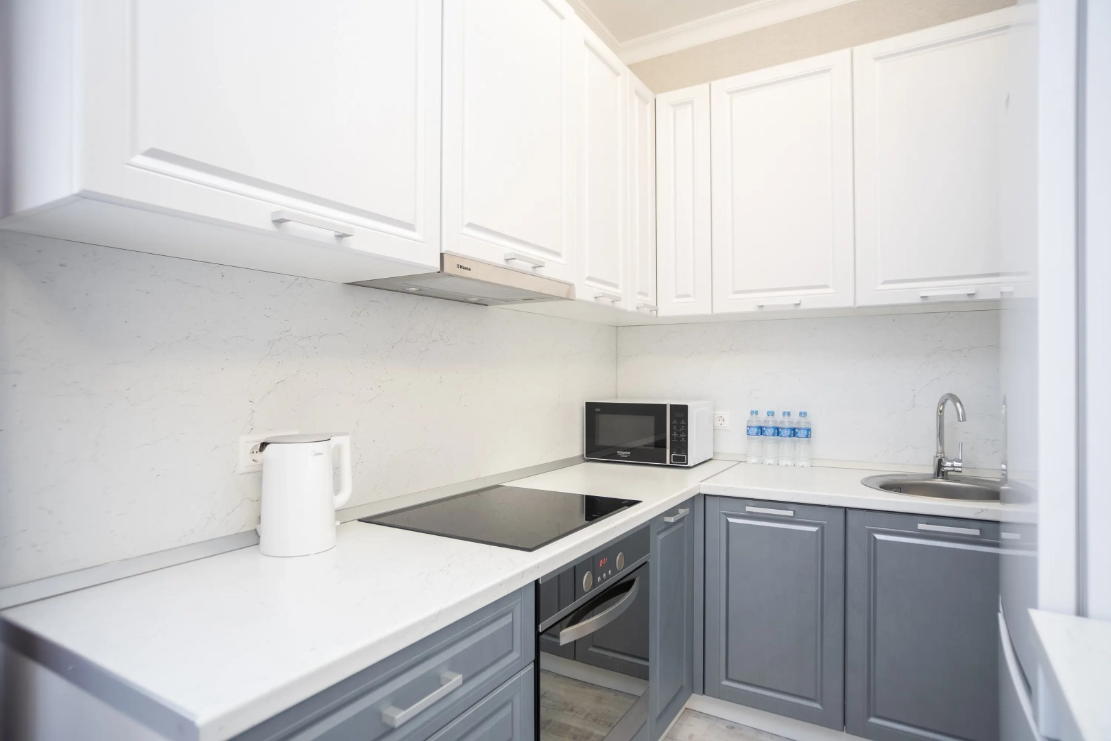 Апартаменты Red Apartments Арт Лайт Конан