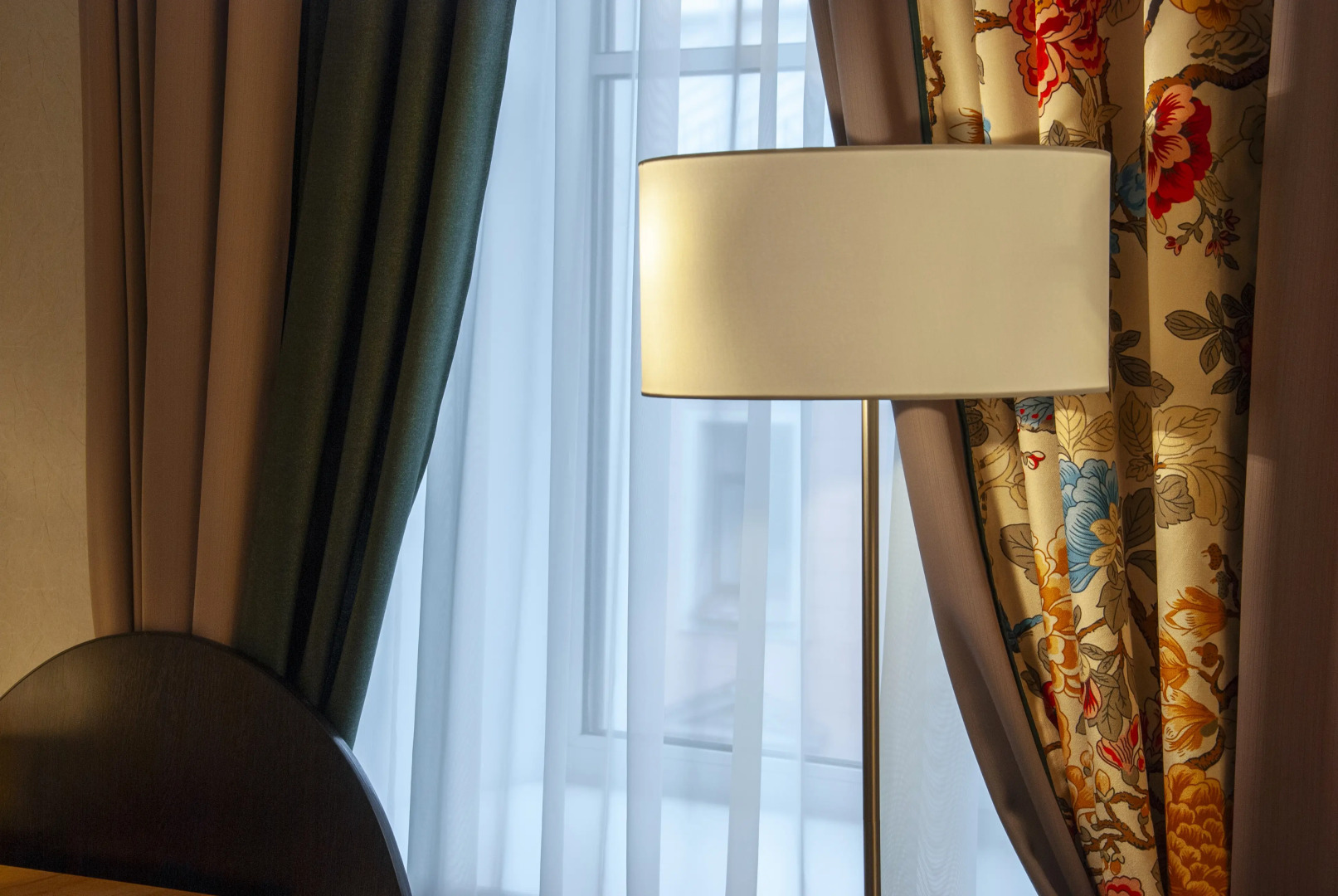 Отель Cronwell Inn Стремянная