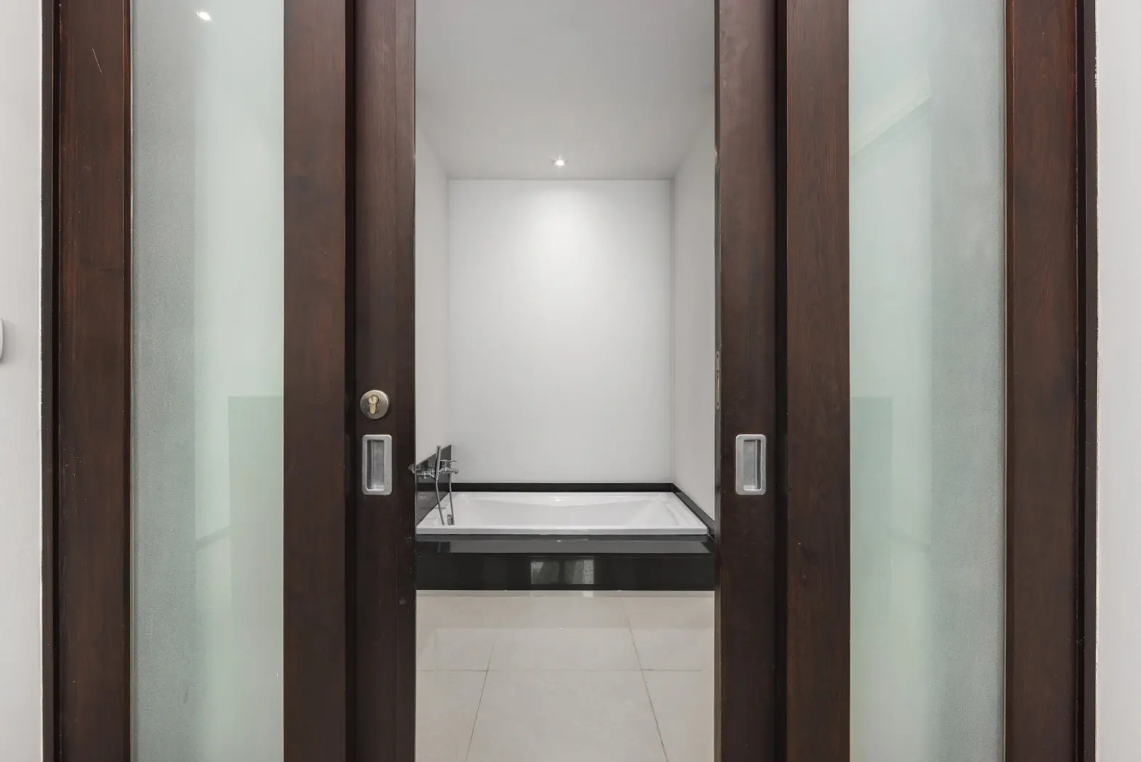 Вилла Hanga 3BR Private Pool Nai Harn Beach