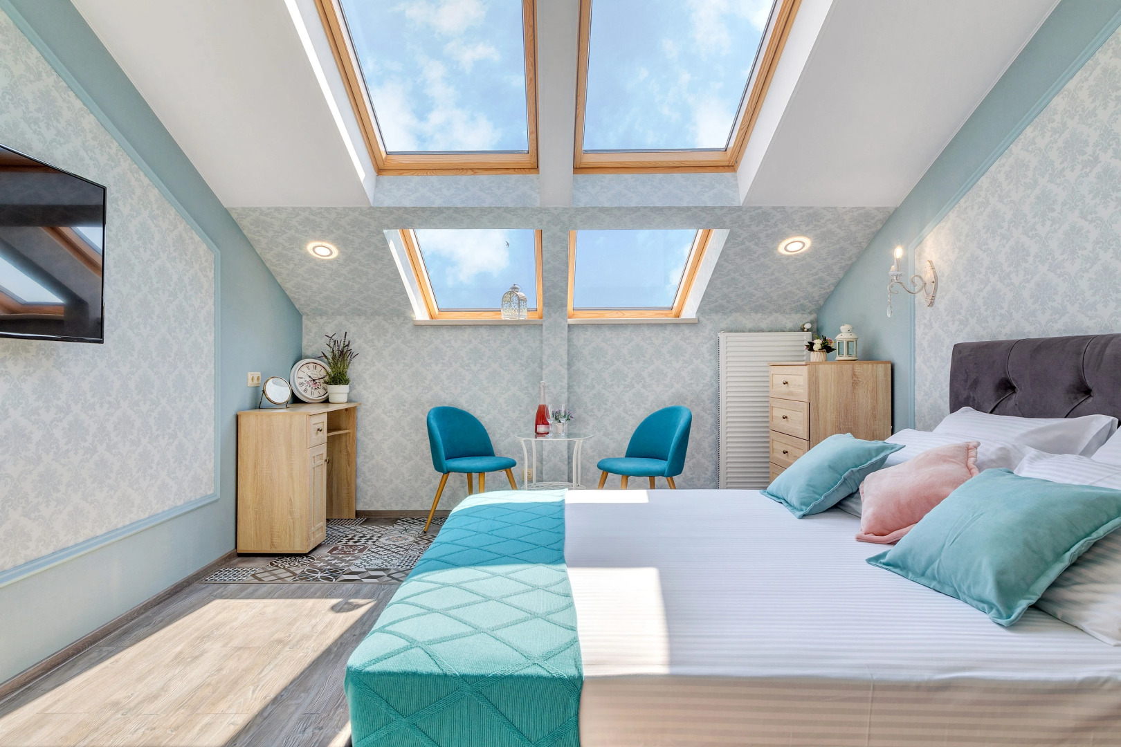 Апартаменты делюкс с видом на море Sea Breeze & SPA