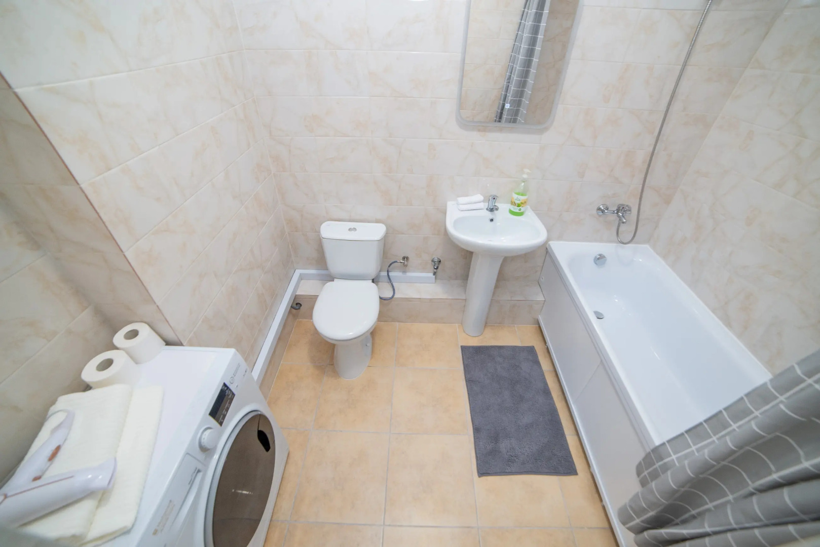 Апартаменты Сурикова 63