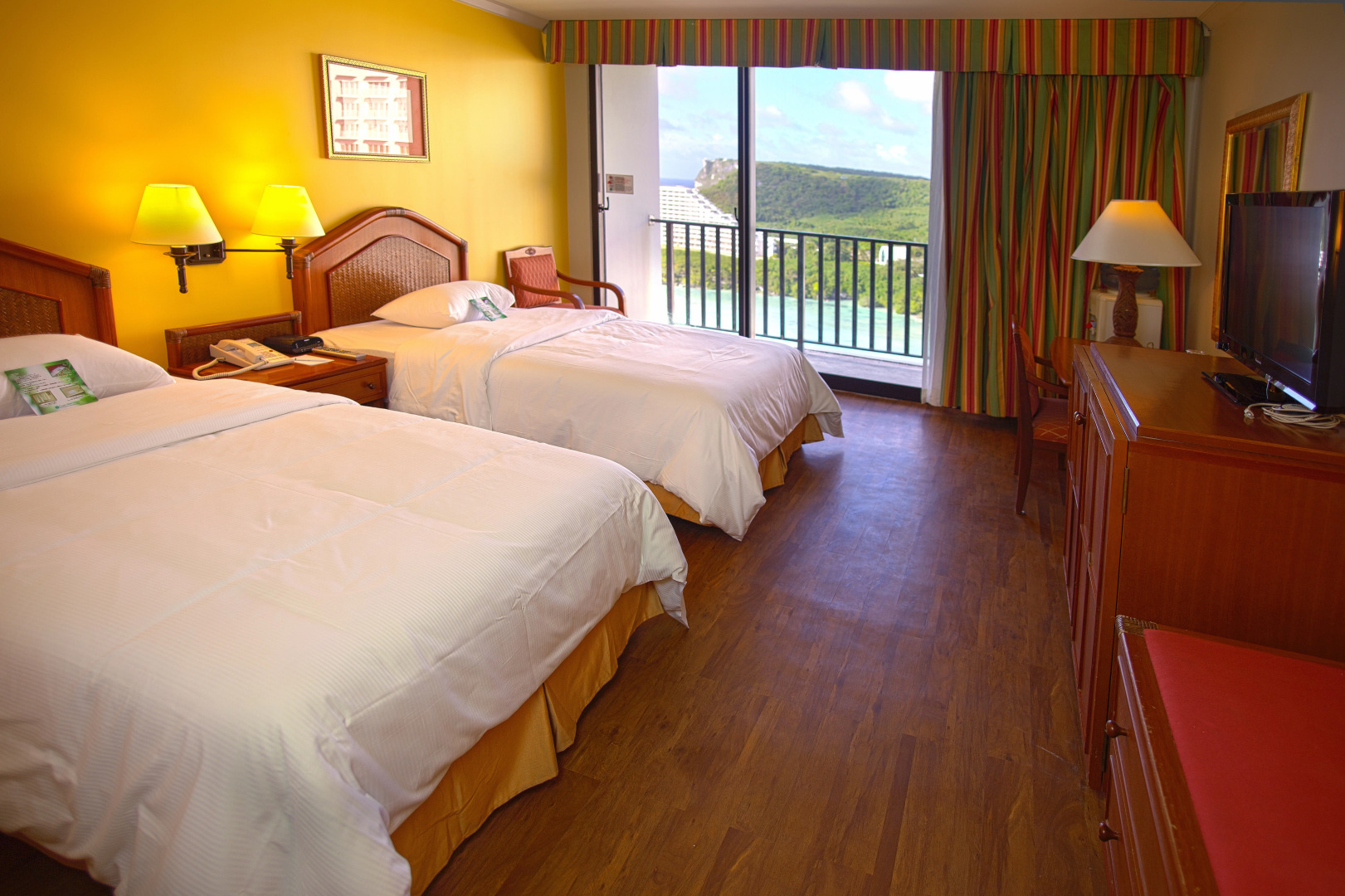 Отель Guam Reef