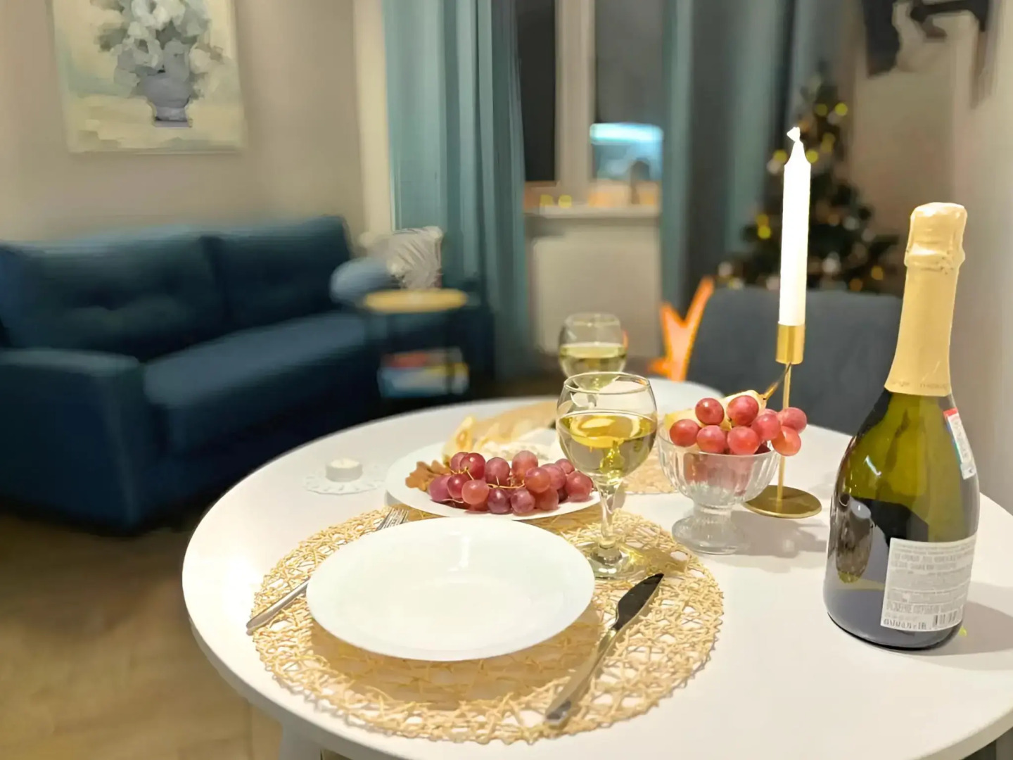 Квартира Четаева 43А